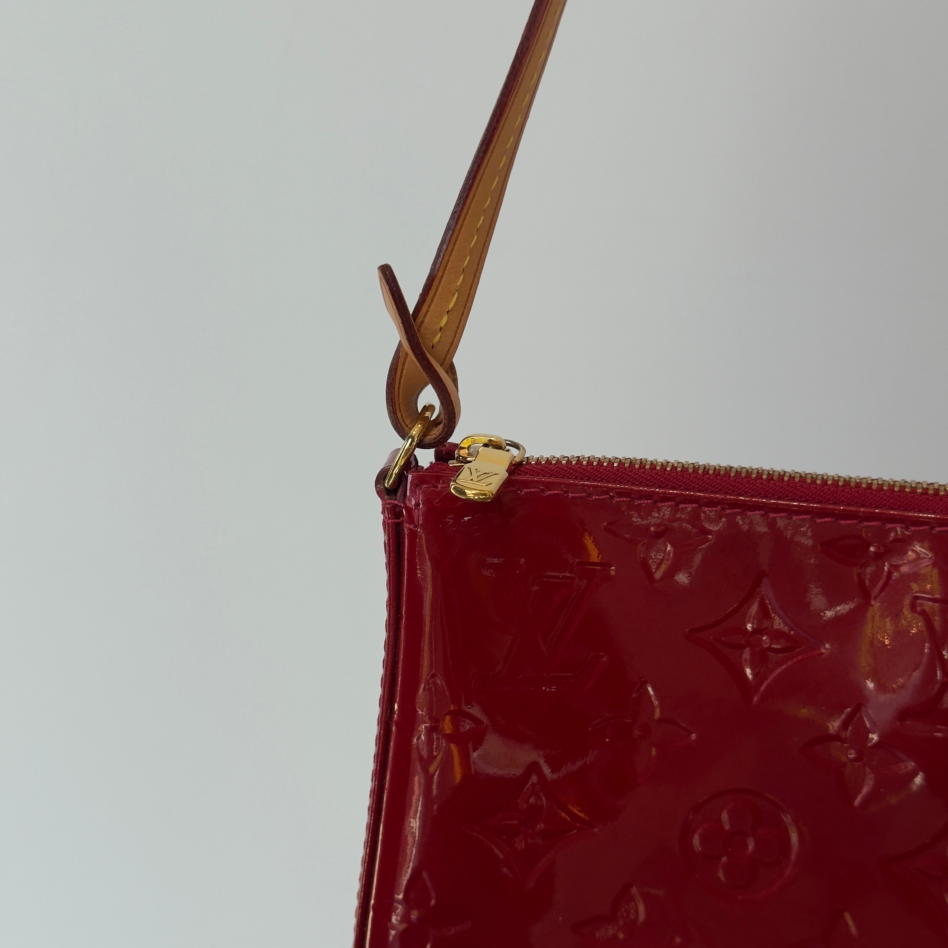 Louis Vuitton Monogram Vernis Pochette Red