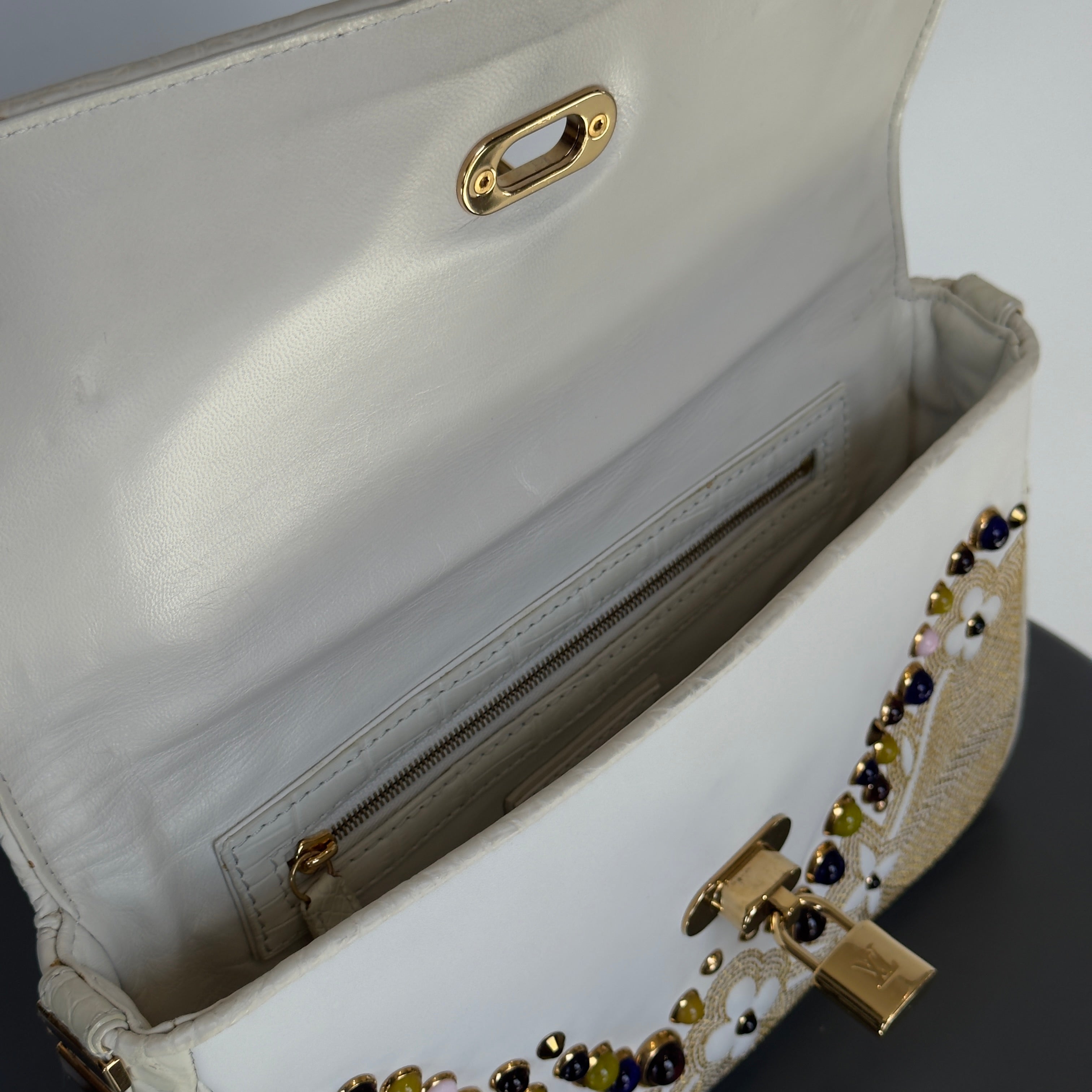 Rare Limited Edition Louis Vuitton Les Extraordinaires Tupelo 2006 Marc Jacobs Alligator, Pony Hair, Cabochon Details