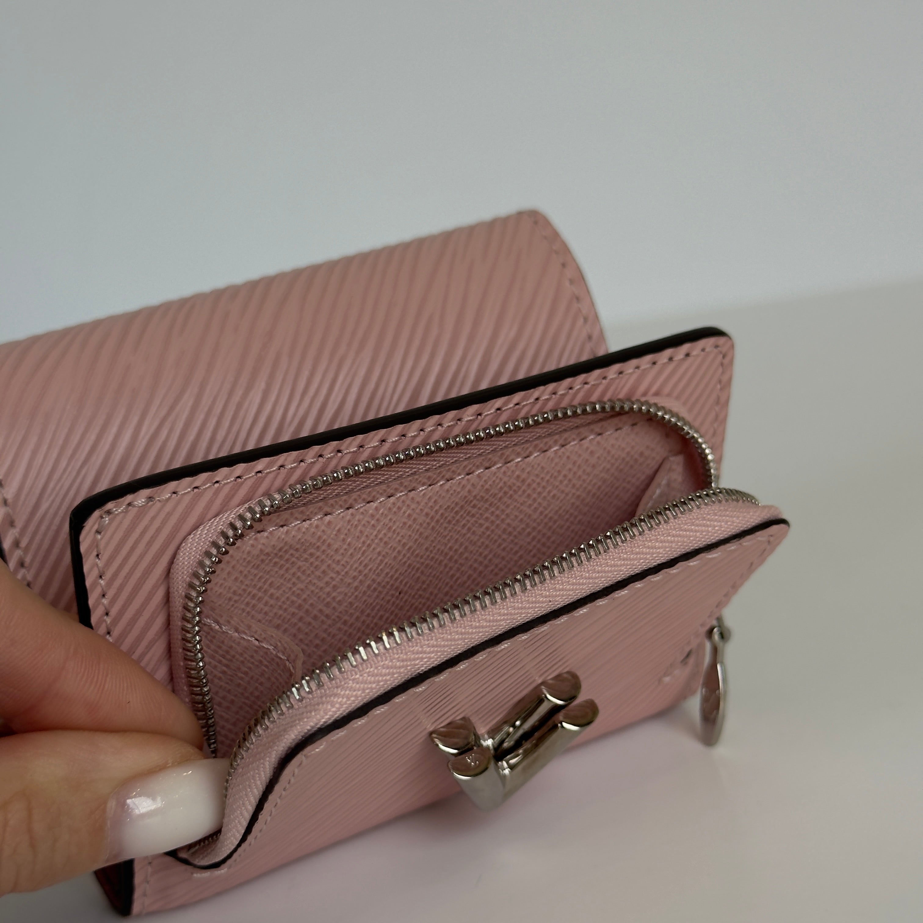 Louis Vuitton Pink Epi Twist Wallet - Queen May