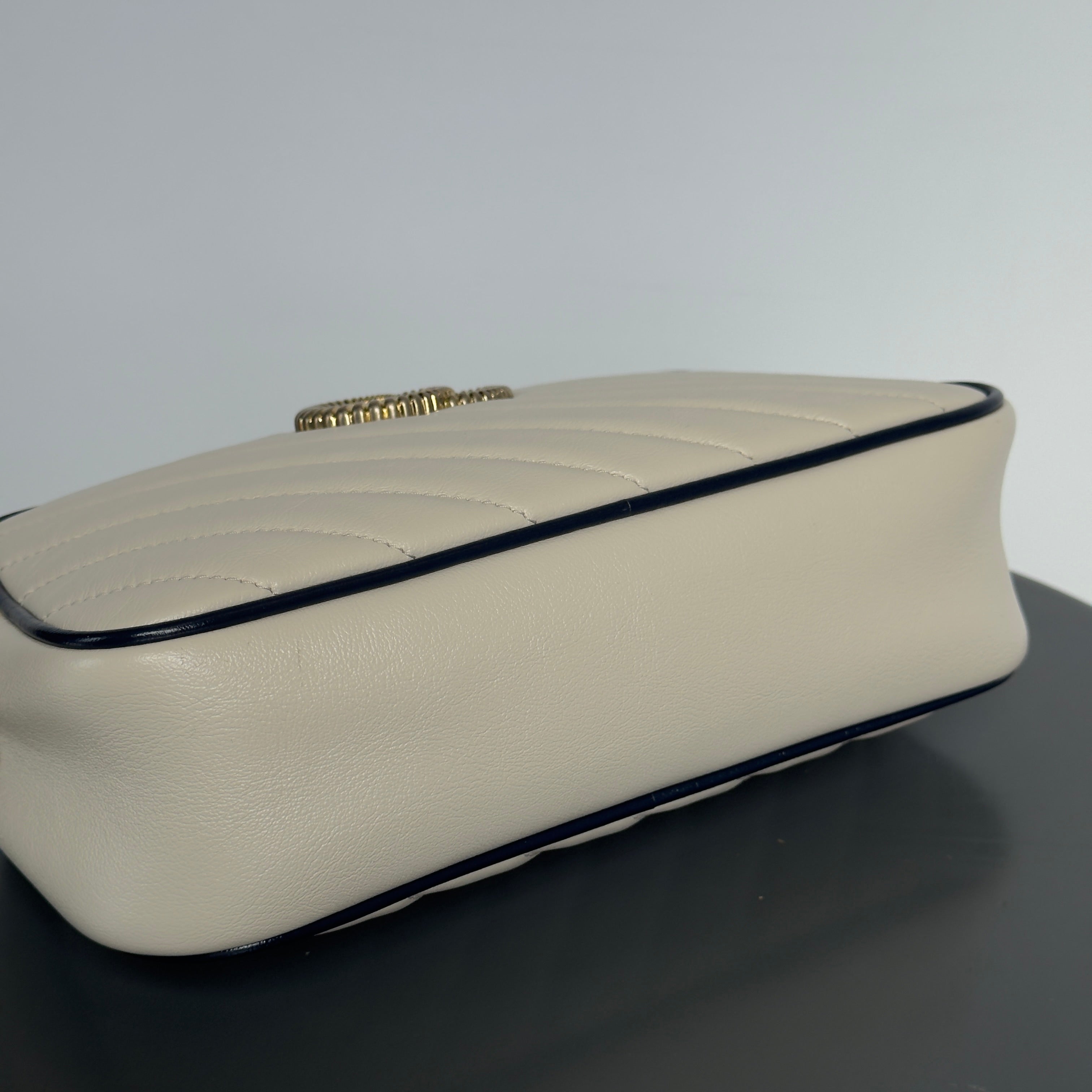 Gucci Double G Marmont Small Cream - Queen May