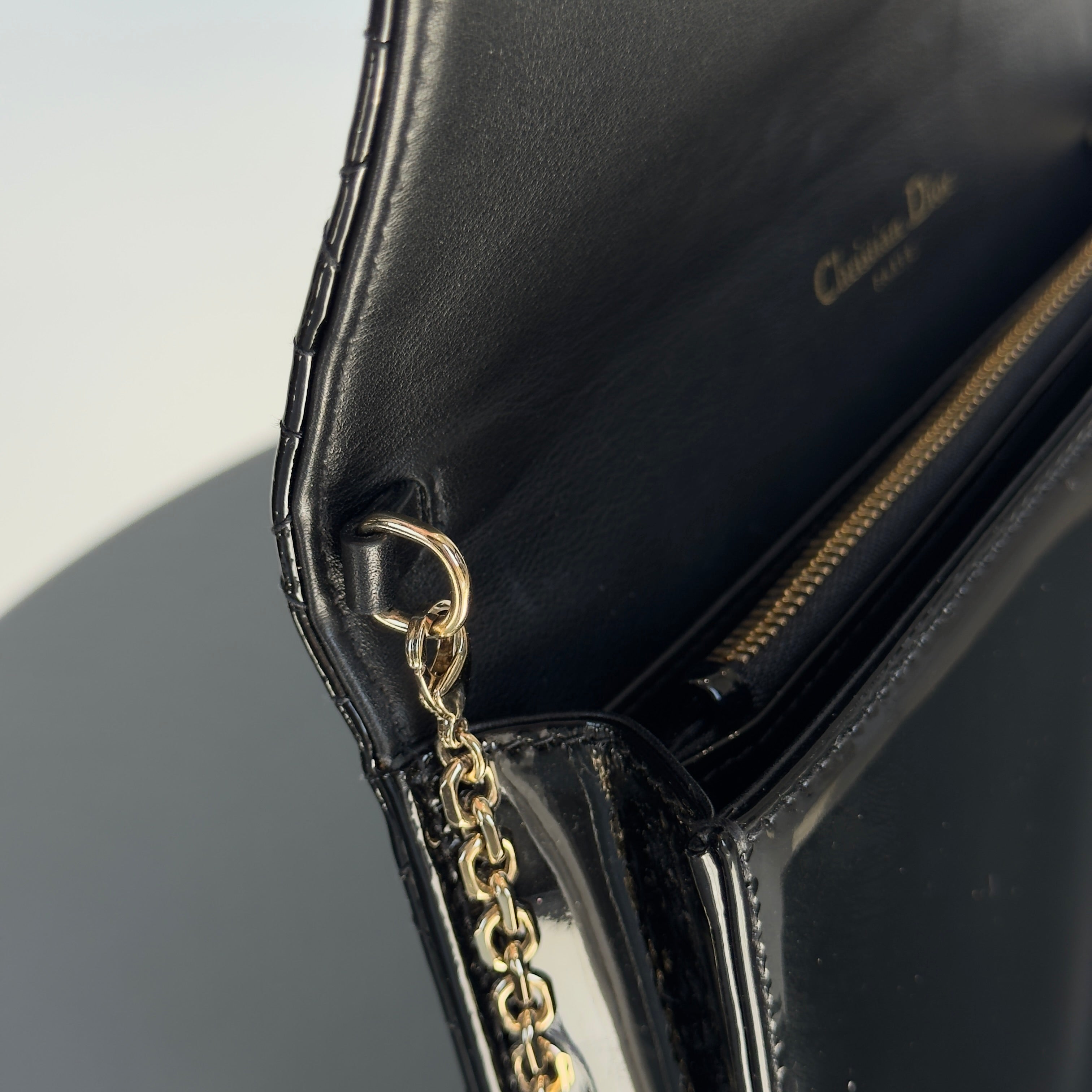 Dior Patent Wallet on Chain - Queen May