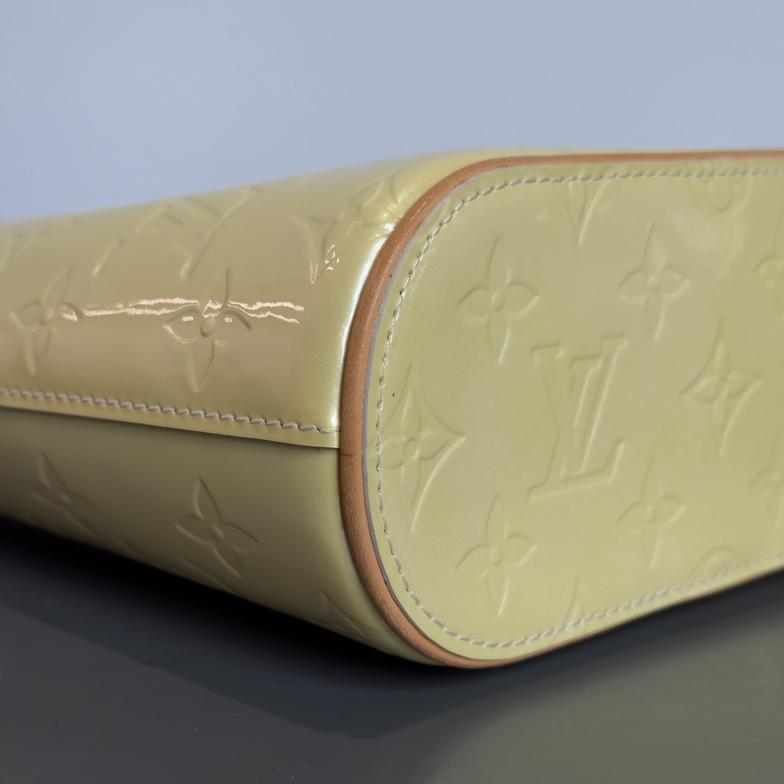 Louis Vuitton Vernis Stillwood Tote Yellow