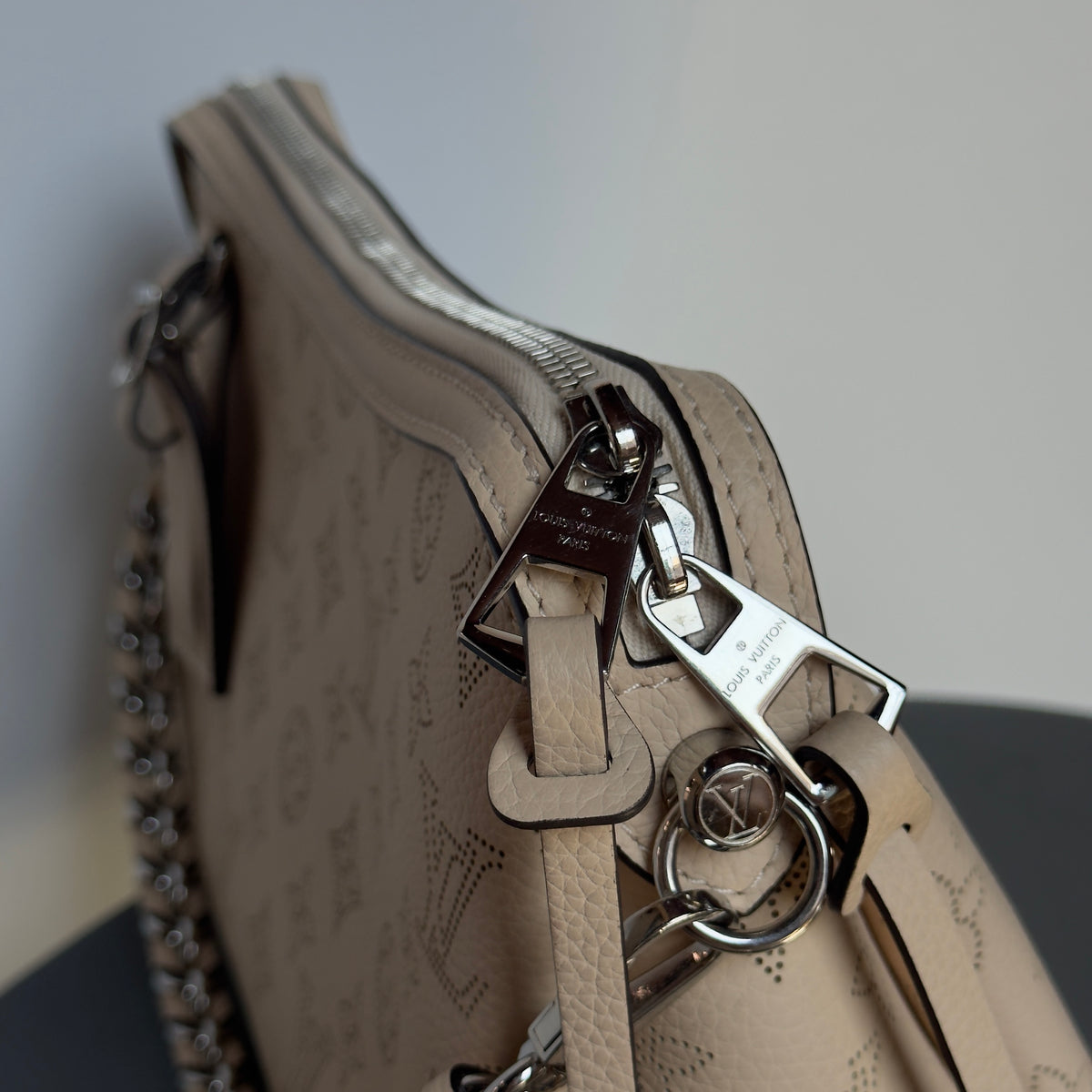 Louis Vuitton Hand It All Mahina PM - Queen May
