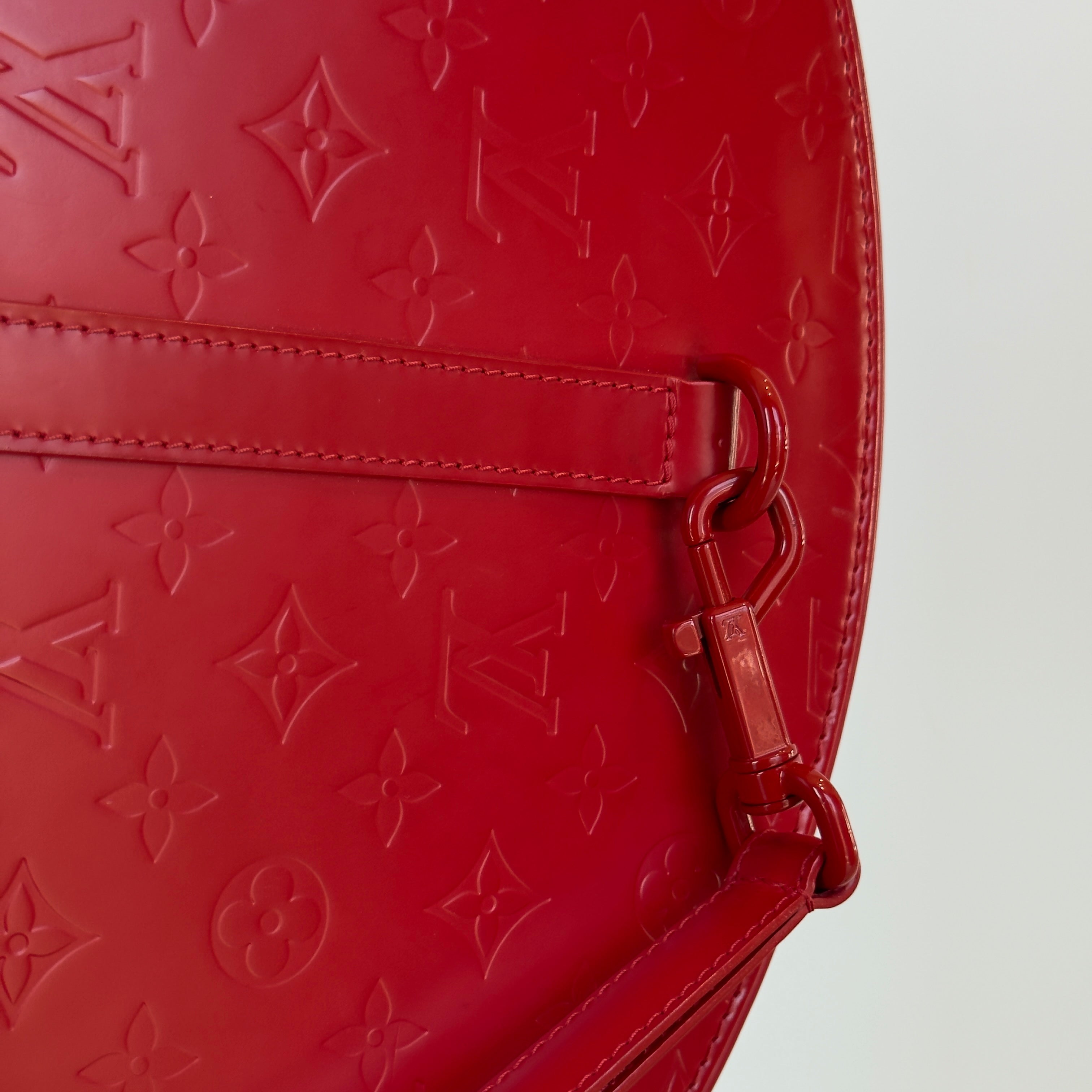 Louis Vuitton Red Monogram Matte Leather Op Art Round Bag x Marc Jacobs - Queen May