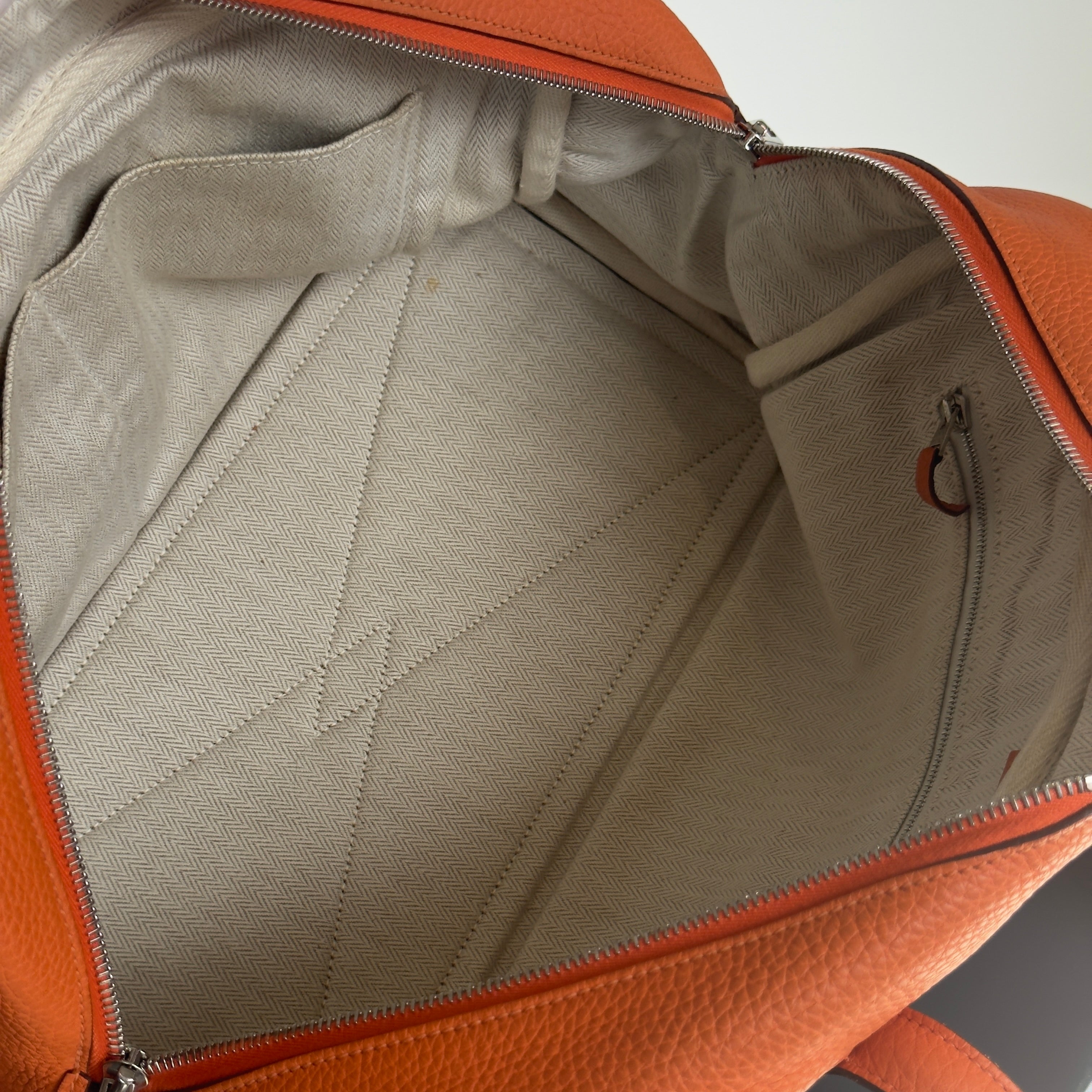 Hermes Victoria Orange 35 Clemence 2011 - Queen May