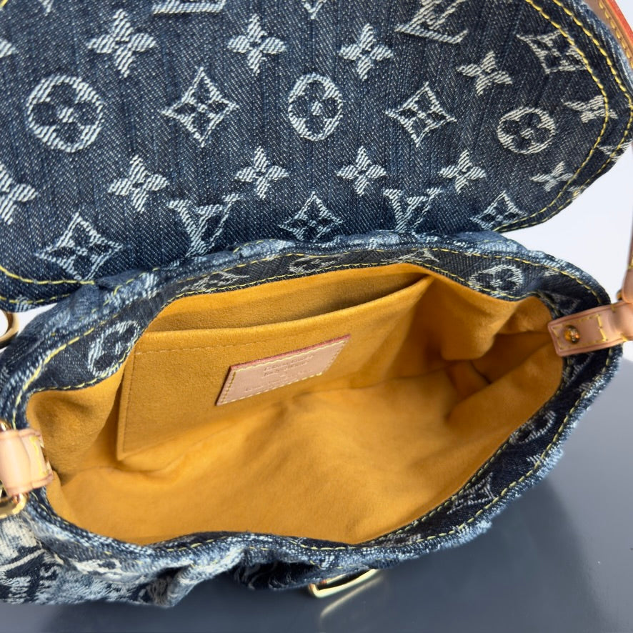 Rare Limited Edition Louis Vuitton Blue Monogram Raye Denim Judy Blame Mini Pleaty Gold & Silver Hardware, 2008 6 Charms
