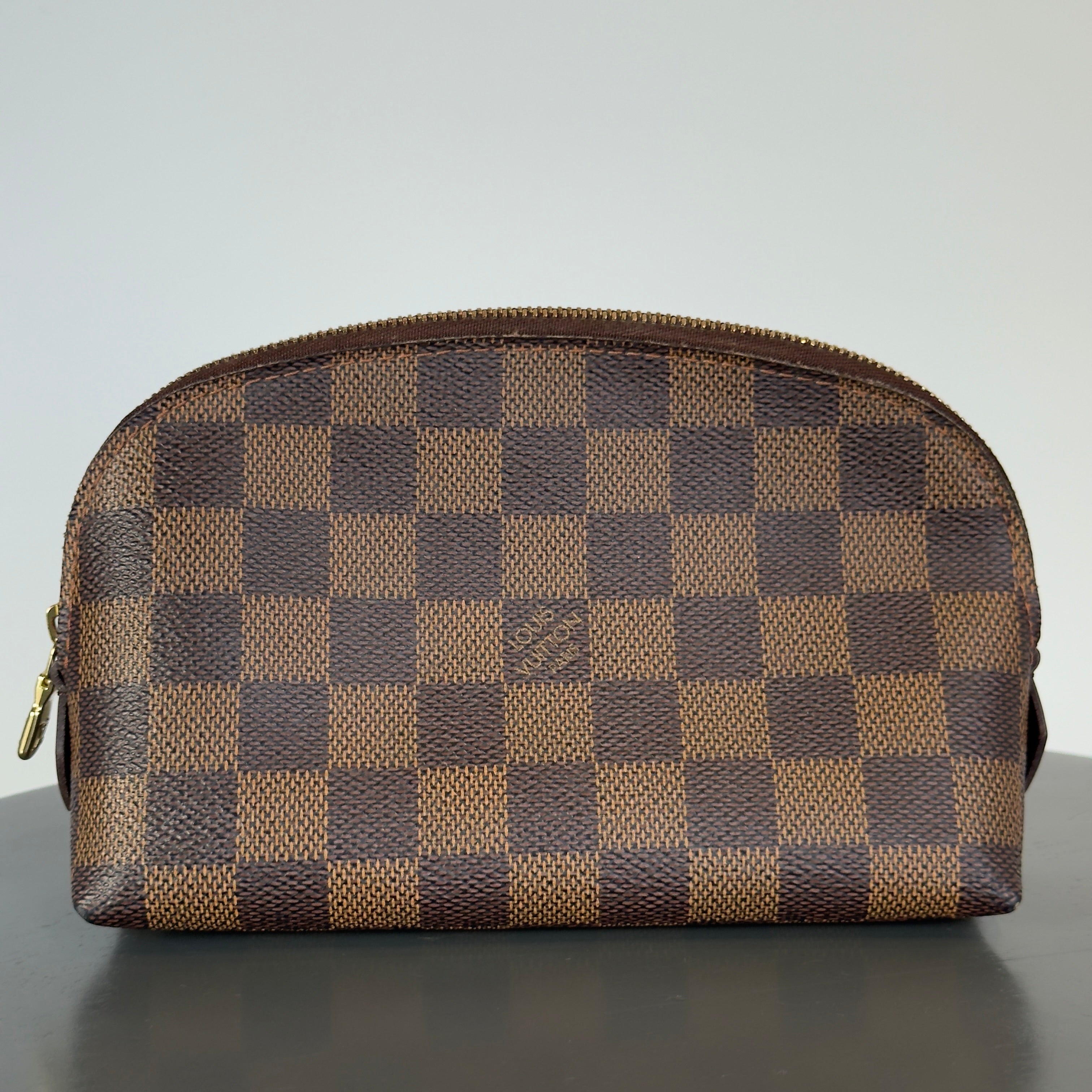Louis Vuitton Damier Cosmetic Pochette - Queen May