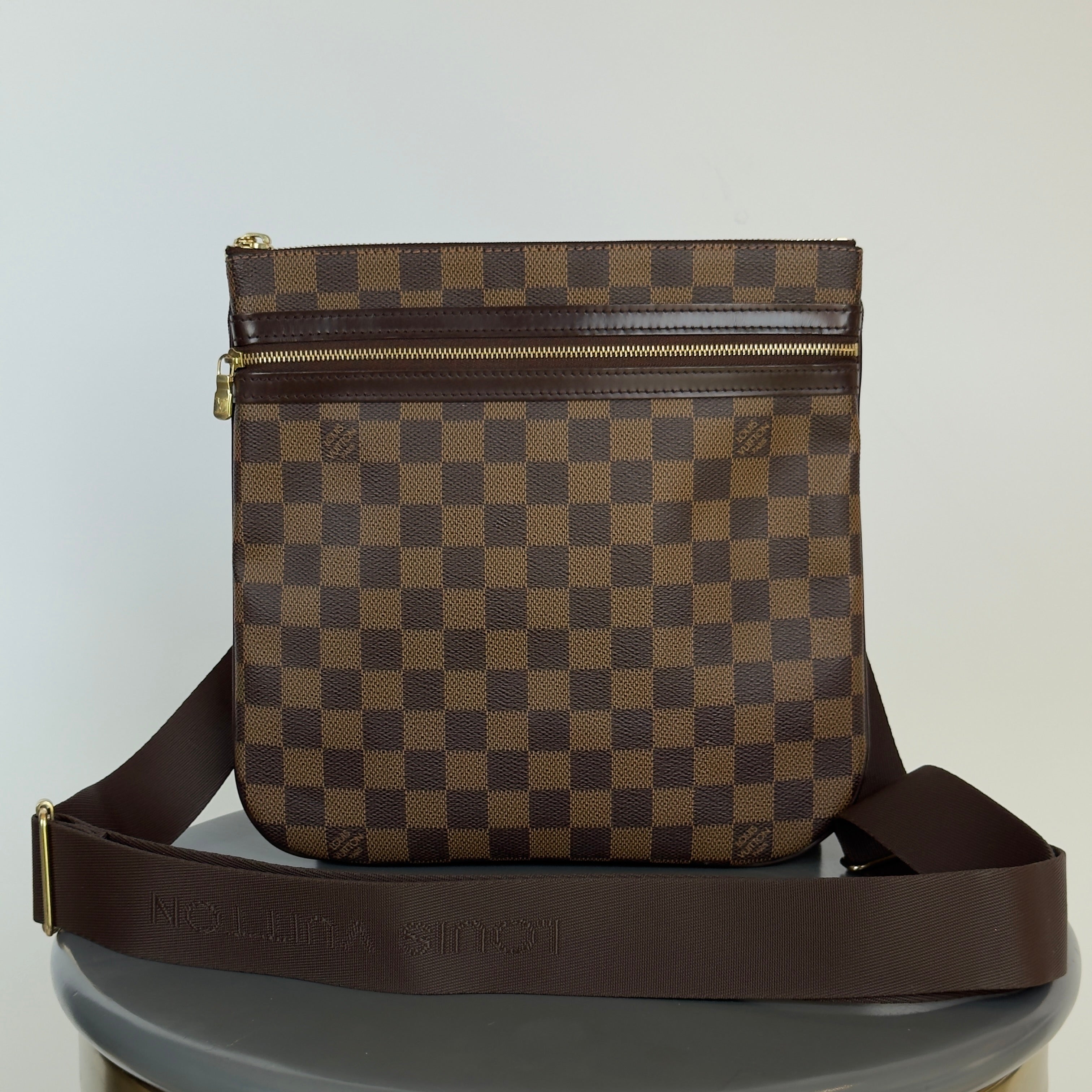 Louis Vuitton Bosphore Damier Ebene Pochette - Queen May