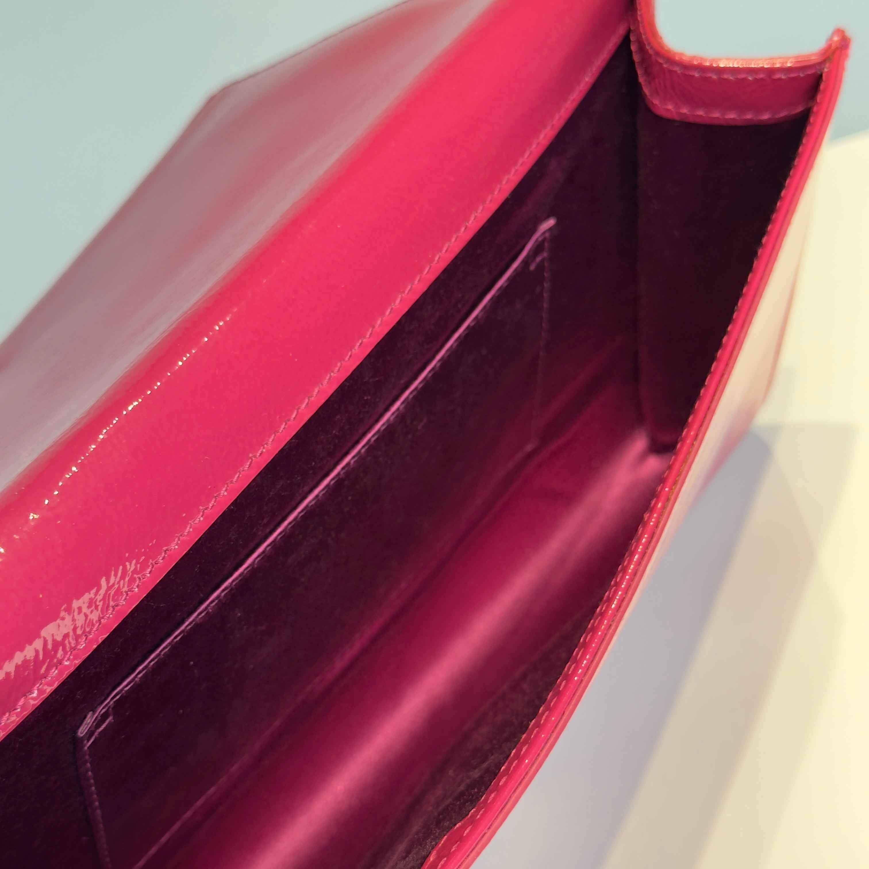 Yves Saint Laurent Patent Leather Belle De Jour Clutch - Queen May