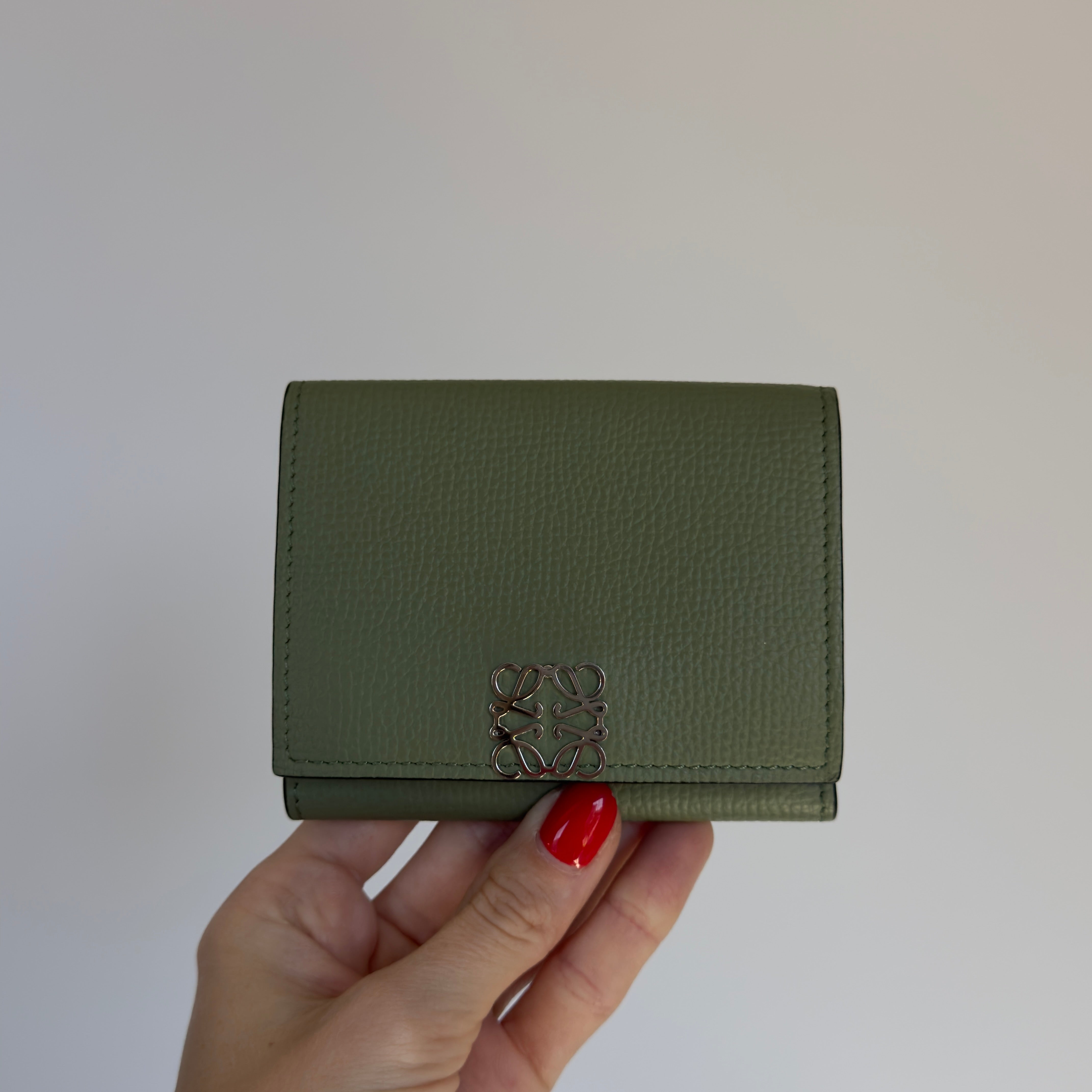 Loewe Anagram Trifold Wallet in Pebble Grained Calfskin - Queen May