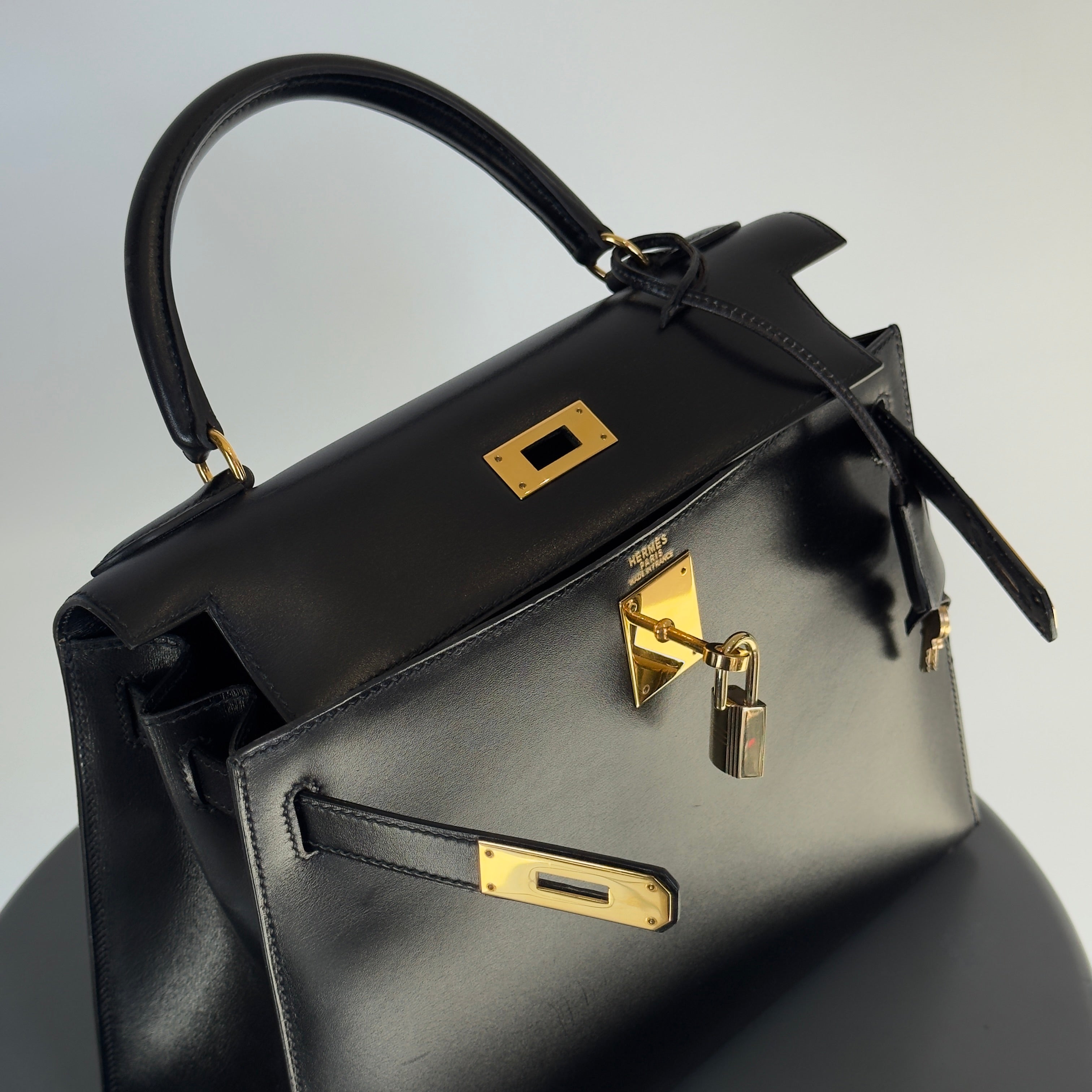 Hermes Black Box Kelly 28 Sellier Bag - Queen May