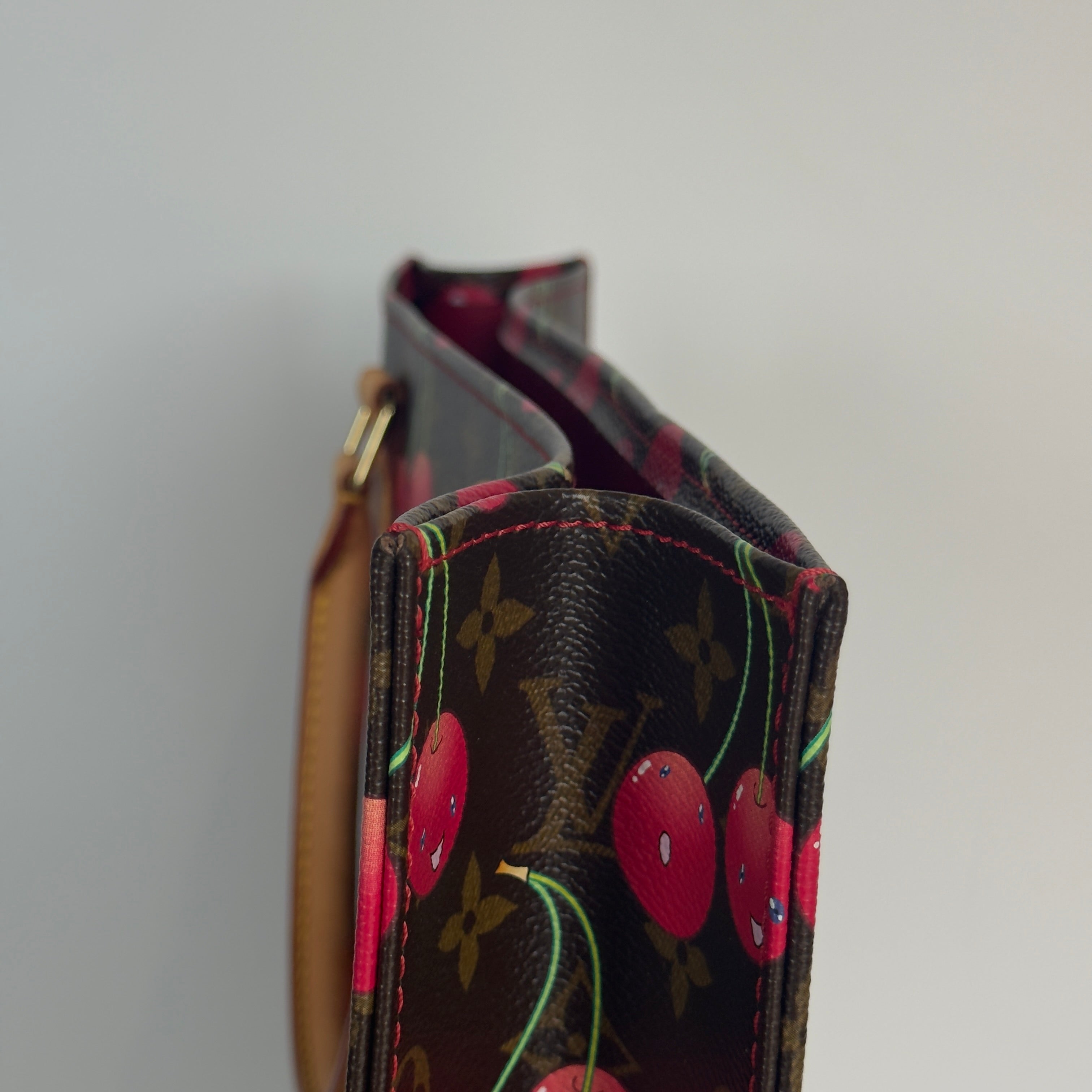 Louis Vuitton Cerises Monogram Sac Plat Takashi Murakami - Queen May