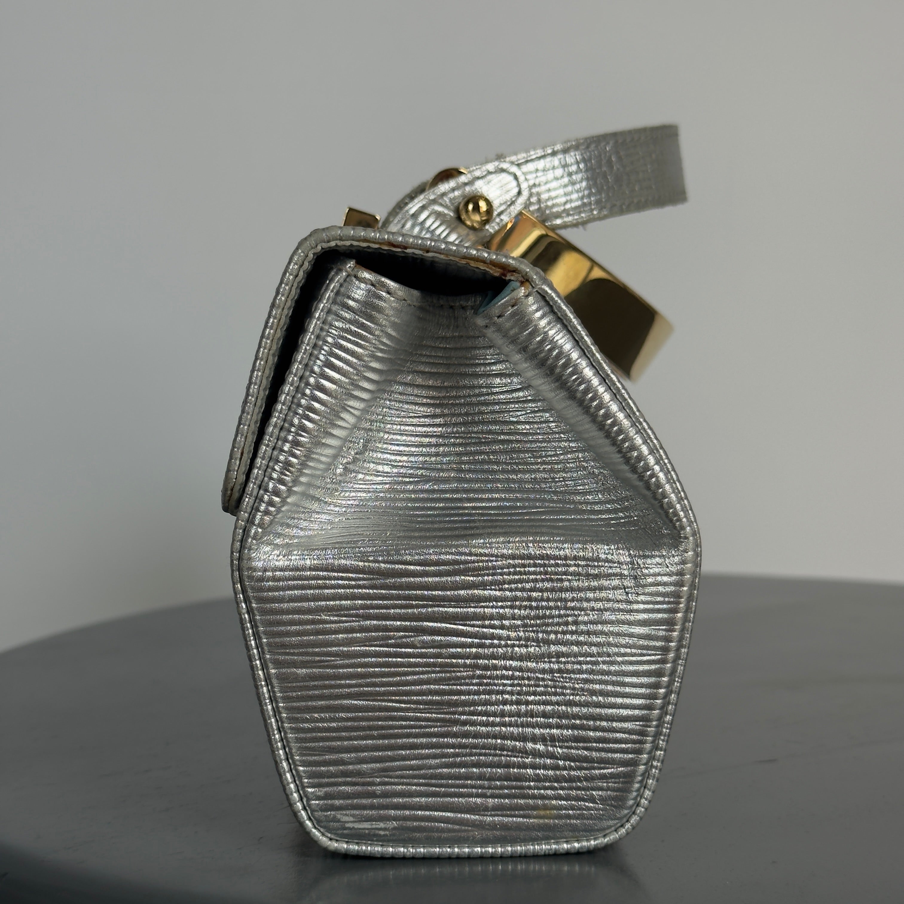 Rare Louis Vuitton Galaxia Handbag 2001 - Queen May