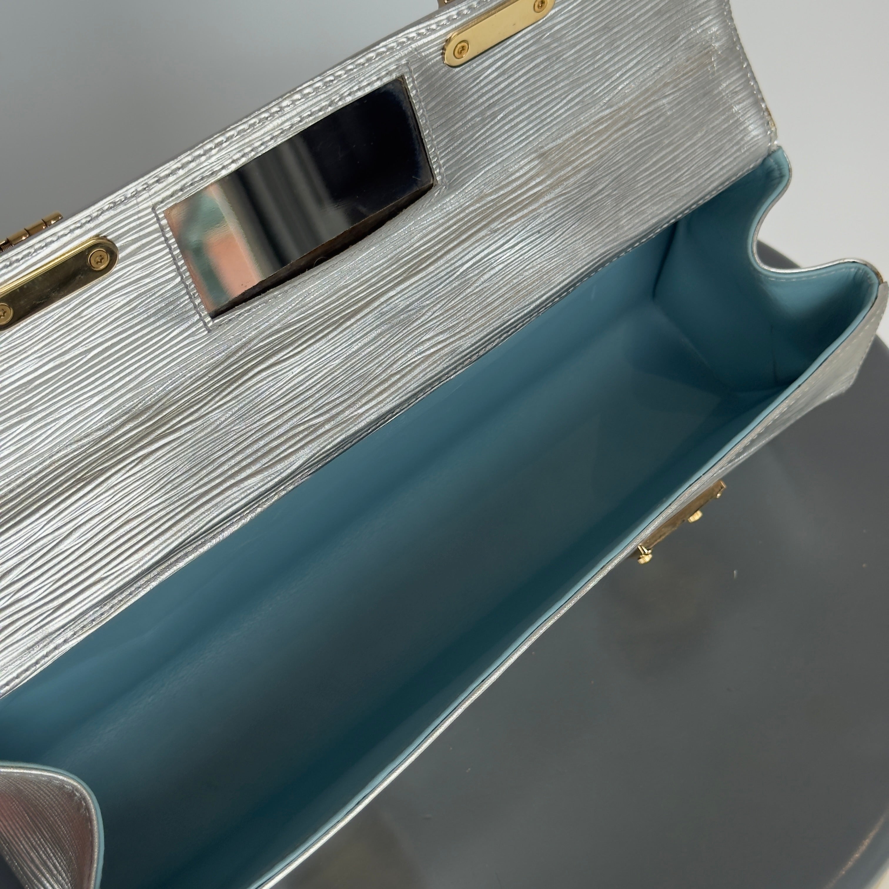 Rare Louis Vuitton Galaxia Handbag 2001 - Queen May