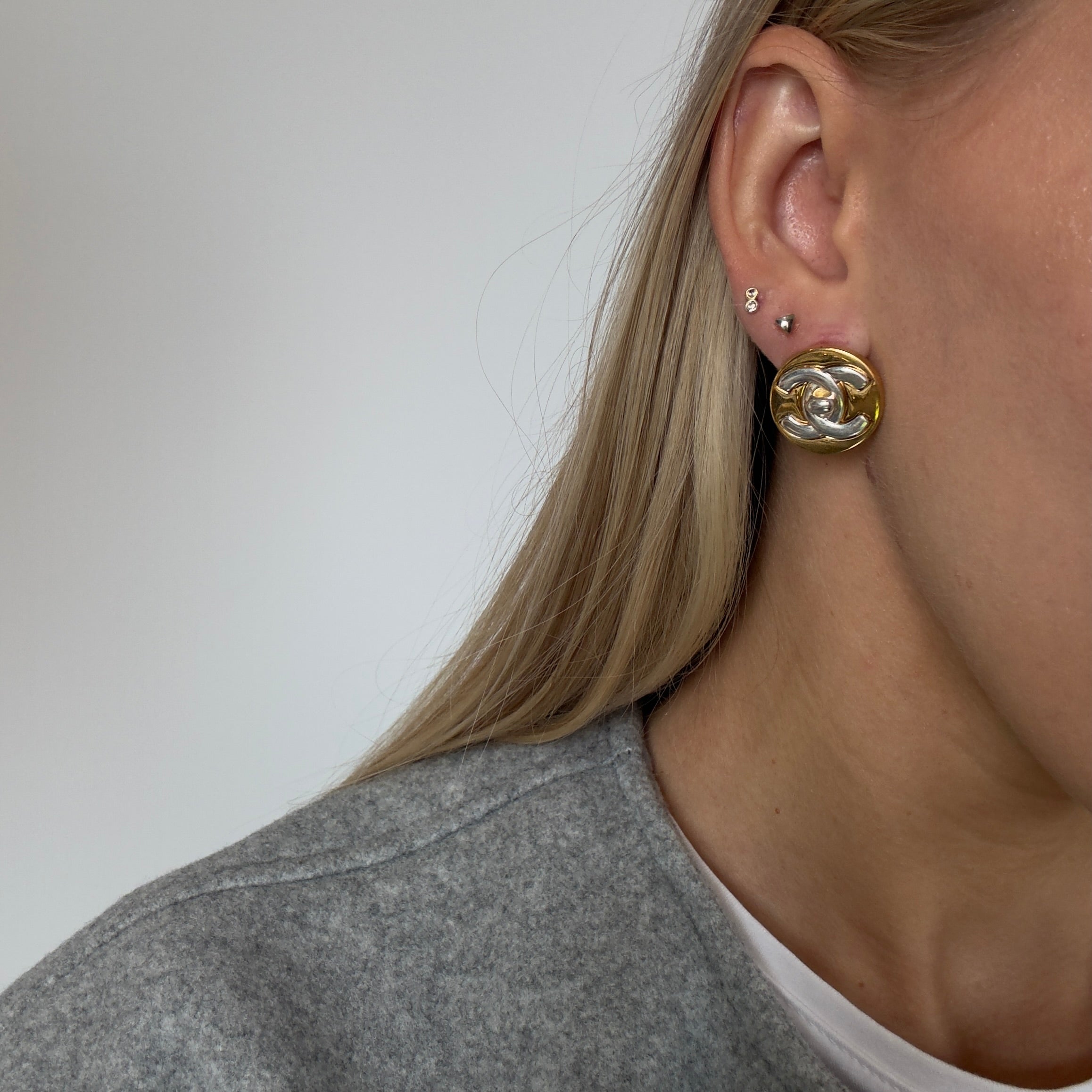 Vintage 1997 Chanel Turnlock Two Tone Clip On Earrings - Queen May