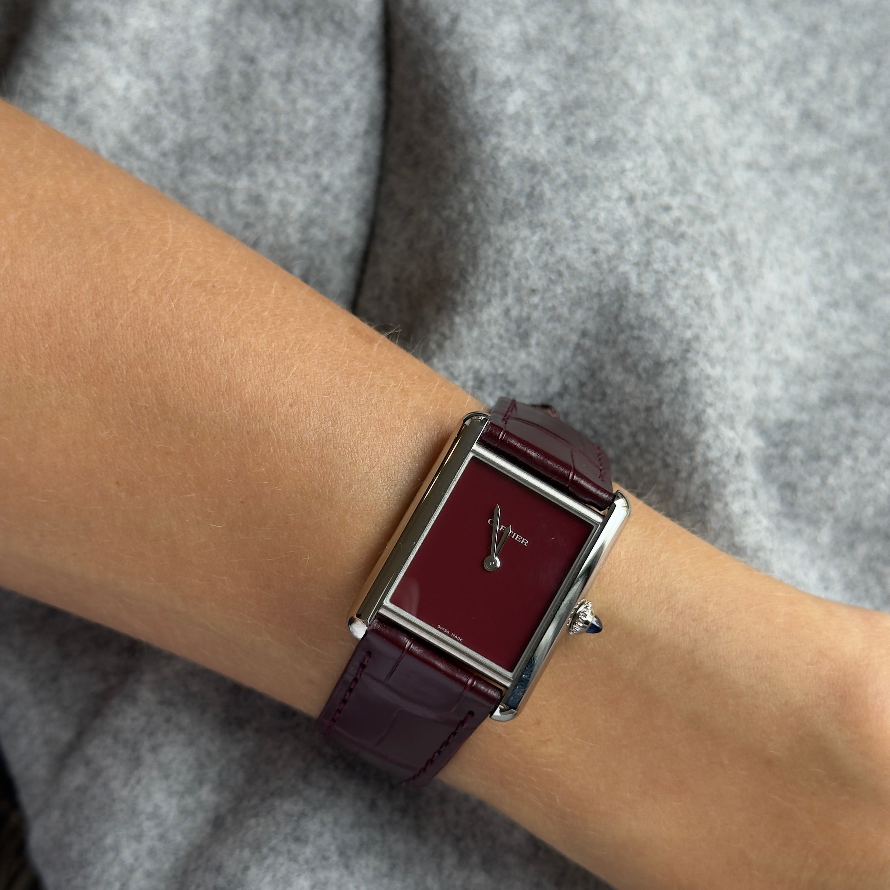 Cartier Tank Must Large Burgundy Reference WSTA0054 Steel Box & Papers Quartz Movement - Queen May