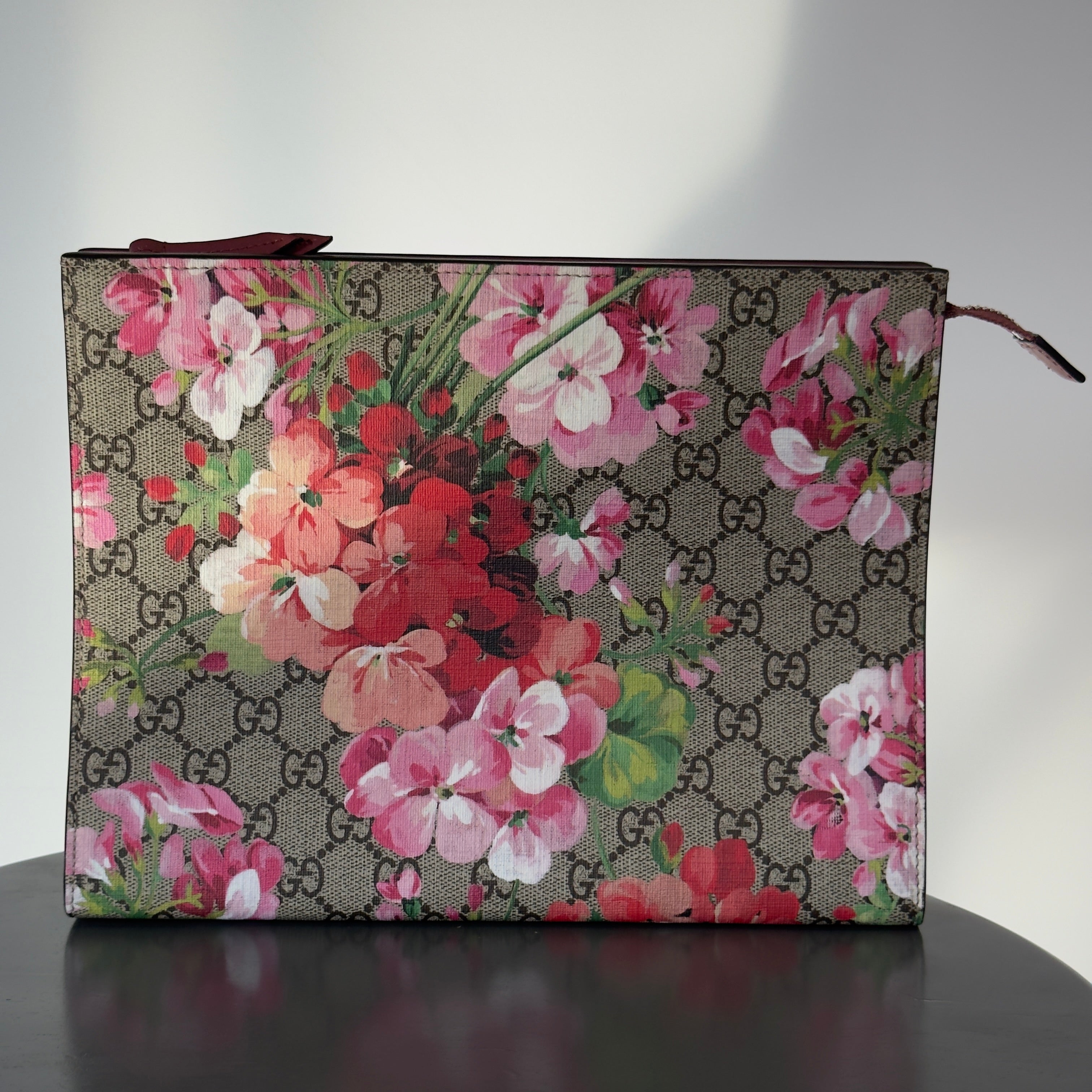 Gucci Bloom Case - Queen May