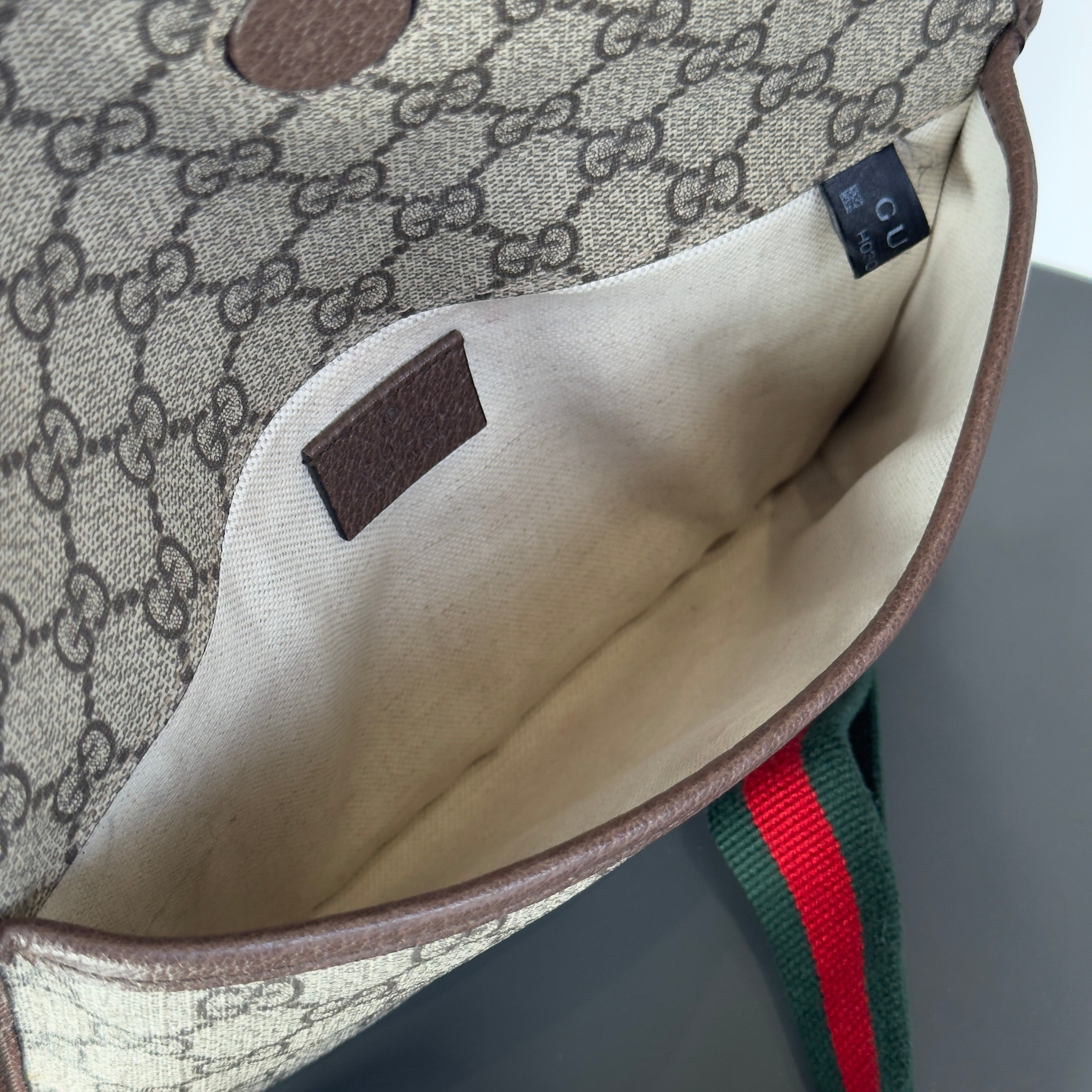 Gucci Supreme Waist Bag - Queen May