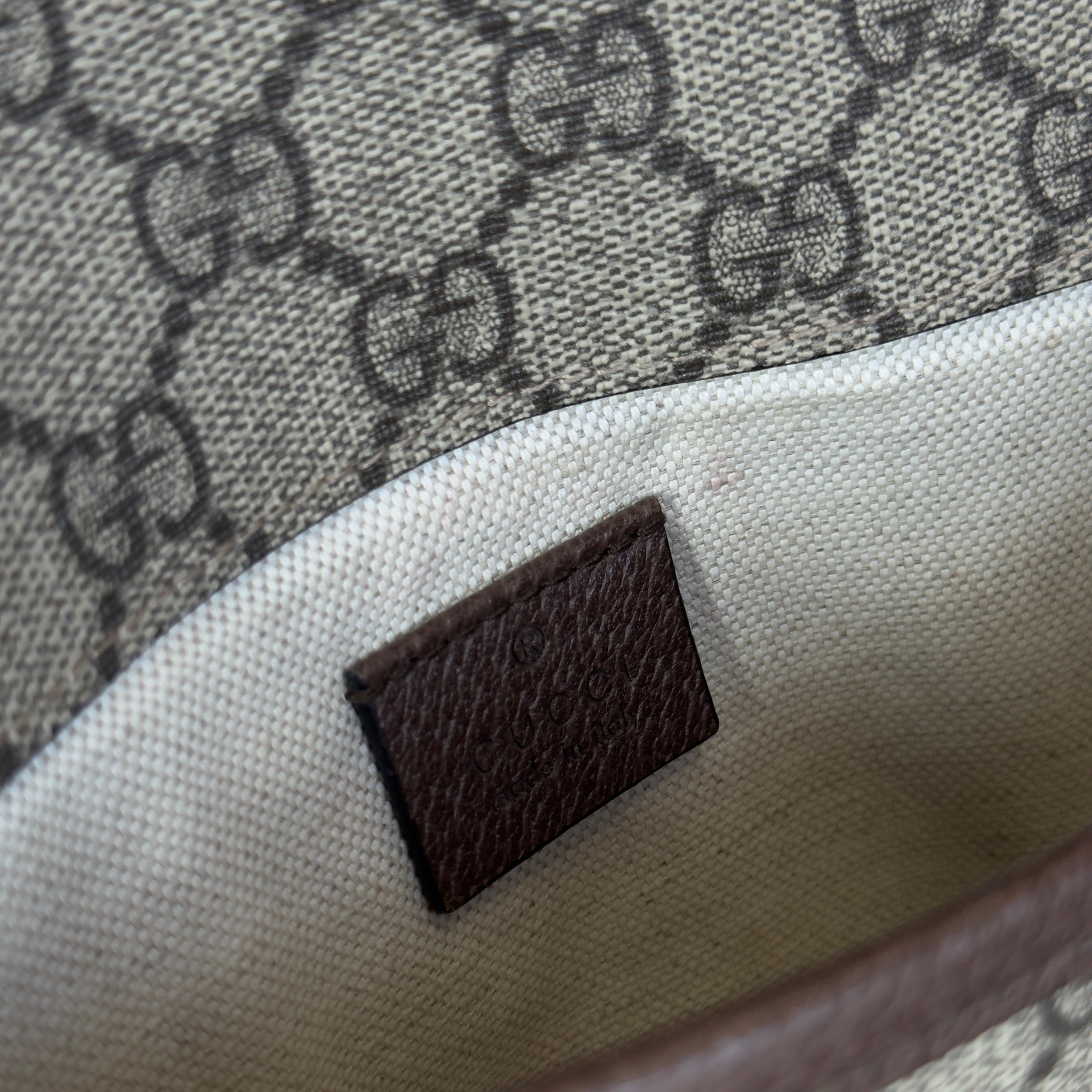 Gucci Supreme Waist Bag - Queen May