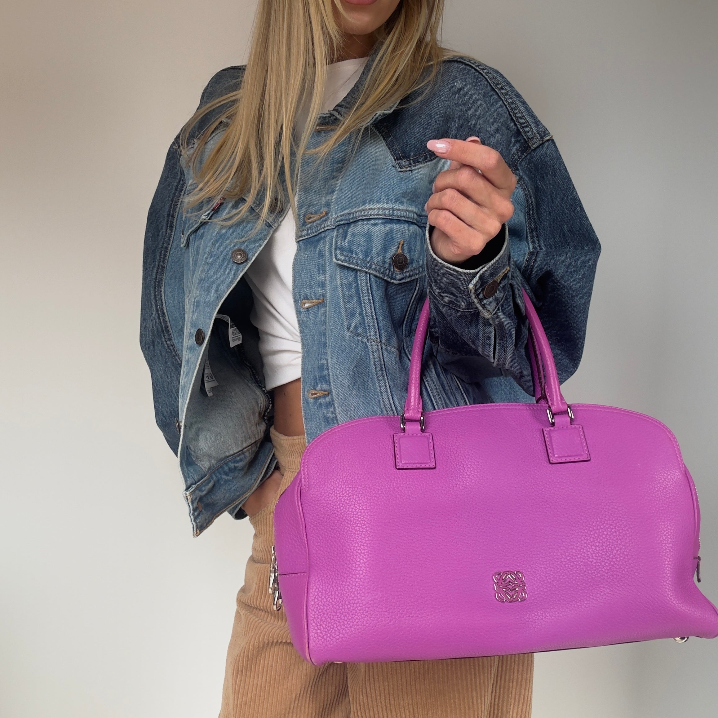 Loewe Fuchsia Amazona Bag - Queen May