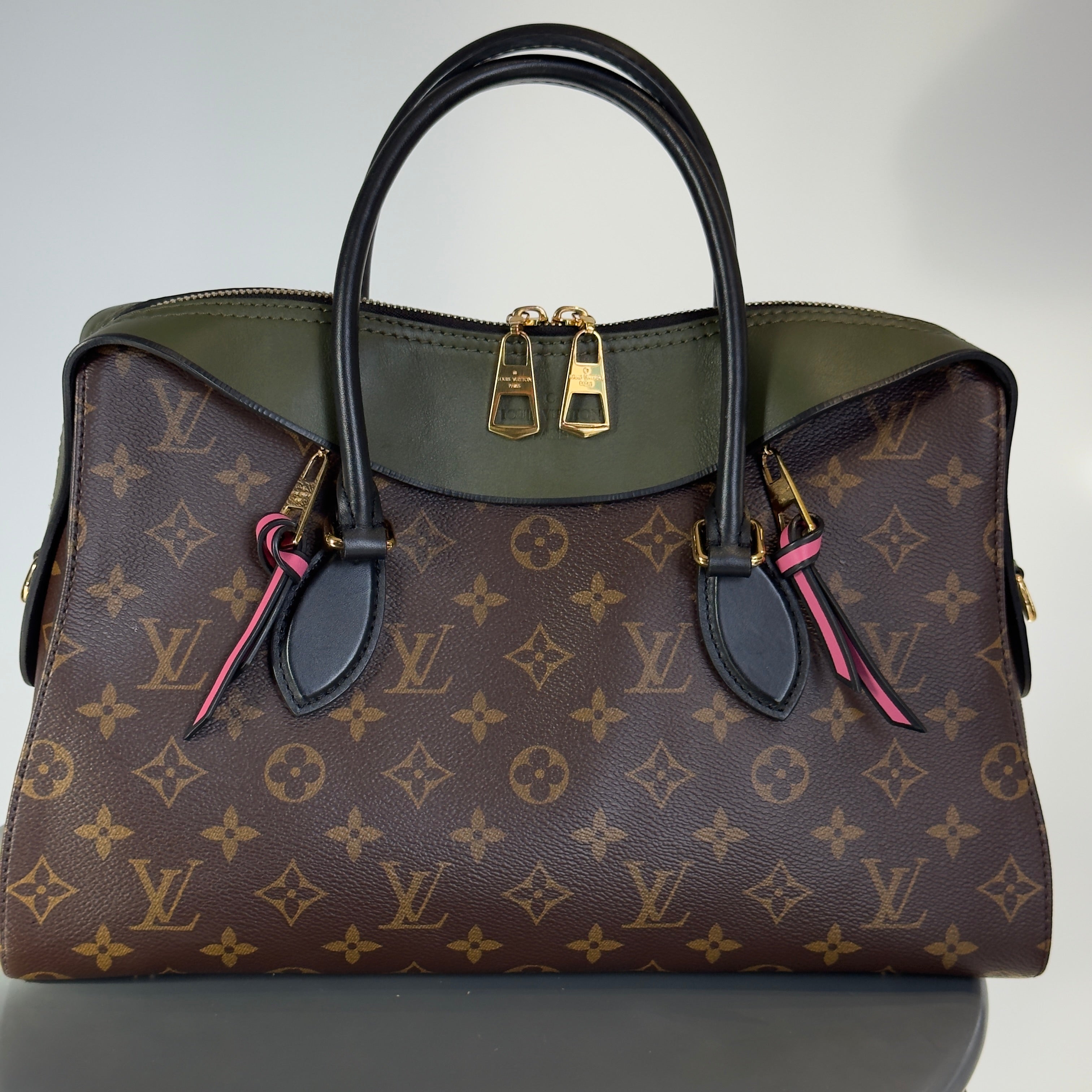 Louis Vuitton Monogram Tuileries - Queen May