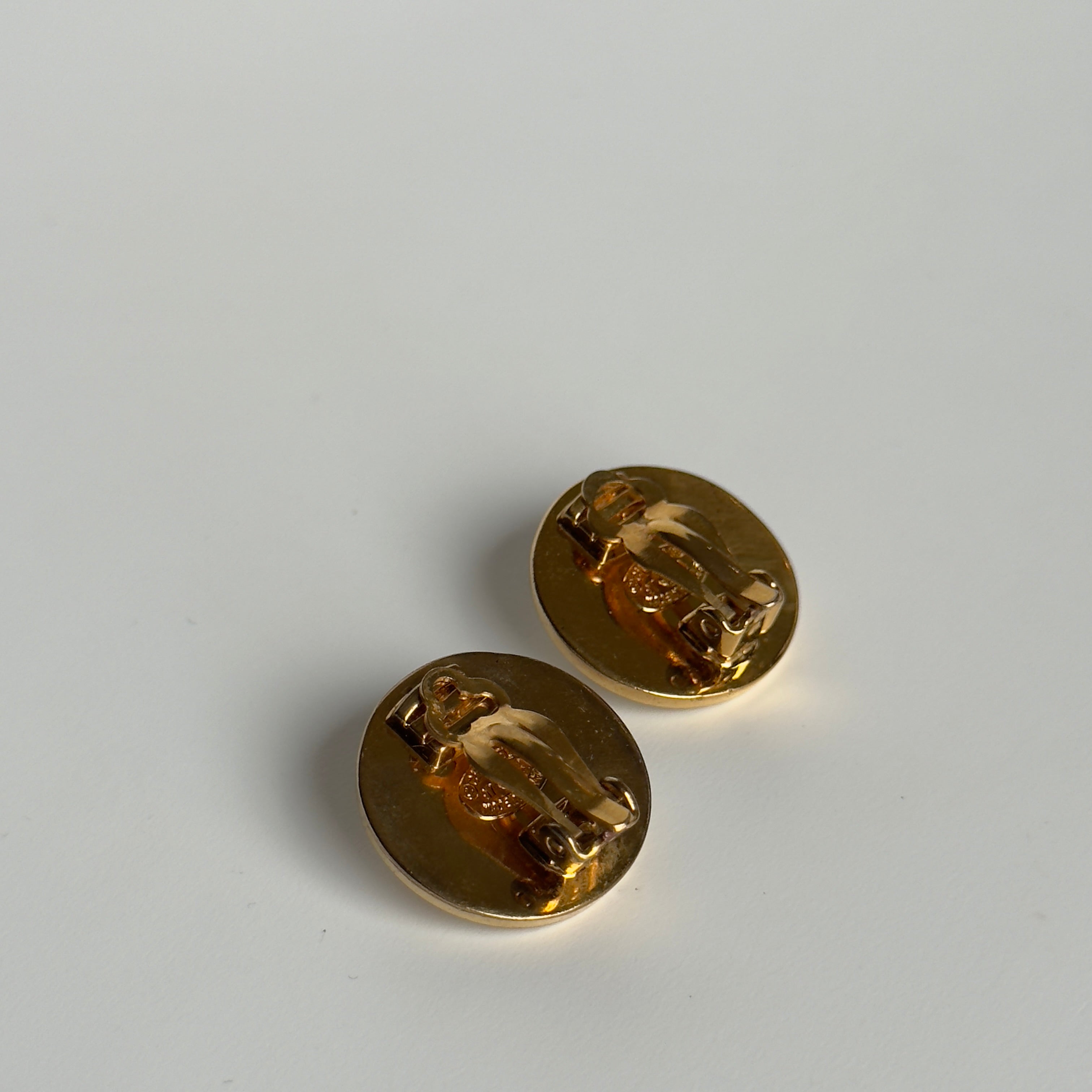 Vintage 1997 Chanel Turnlock Two Tone Clip On Earrings - Queen May