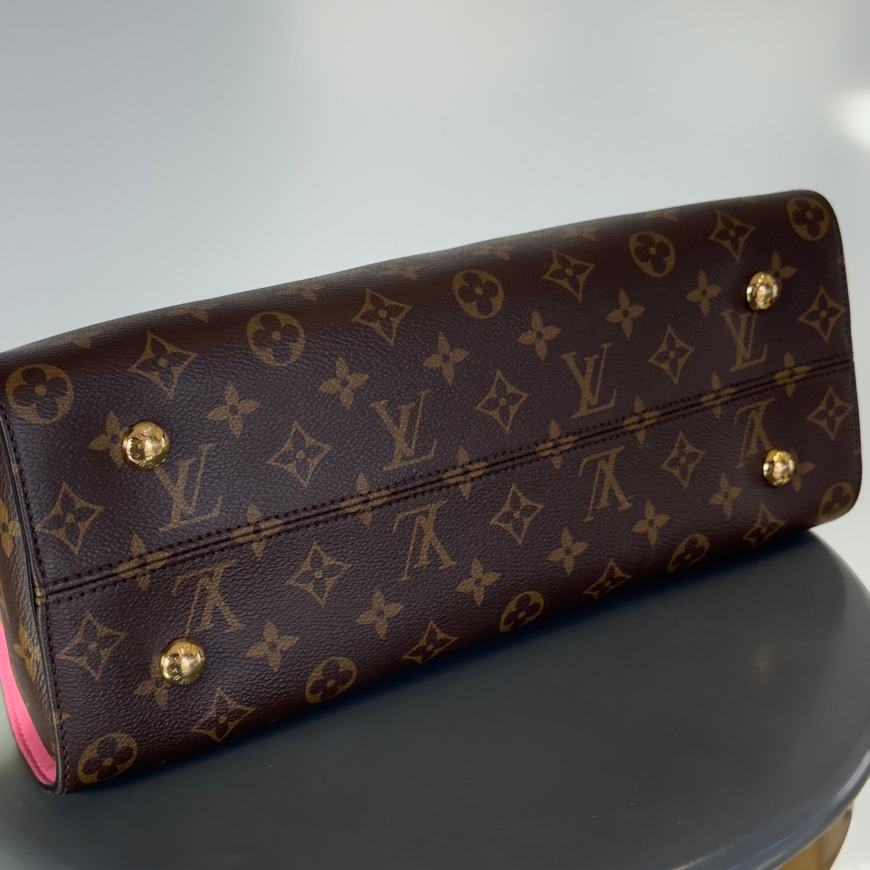 Louis Vuitton Monogram Tuileries - Queen May