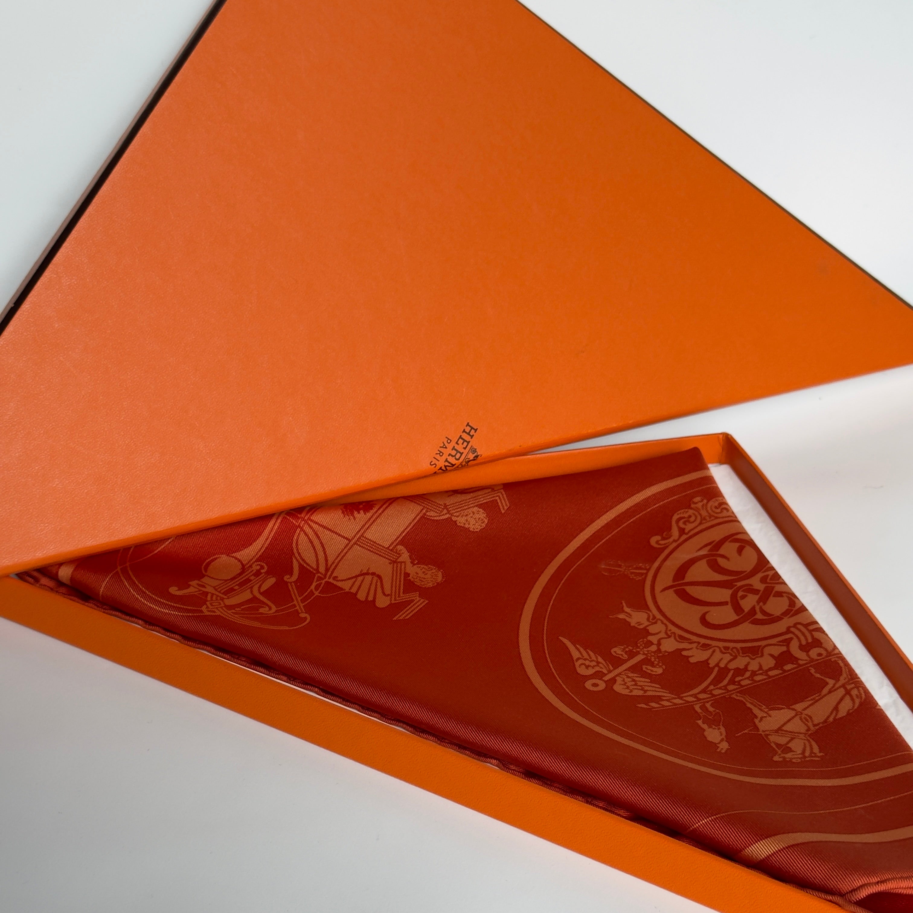 Hermes Ex Libris Silk Triangle Scarf - Queen May