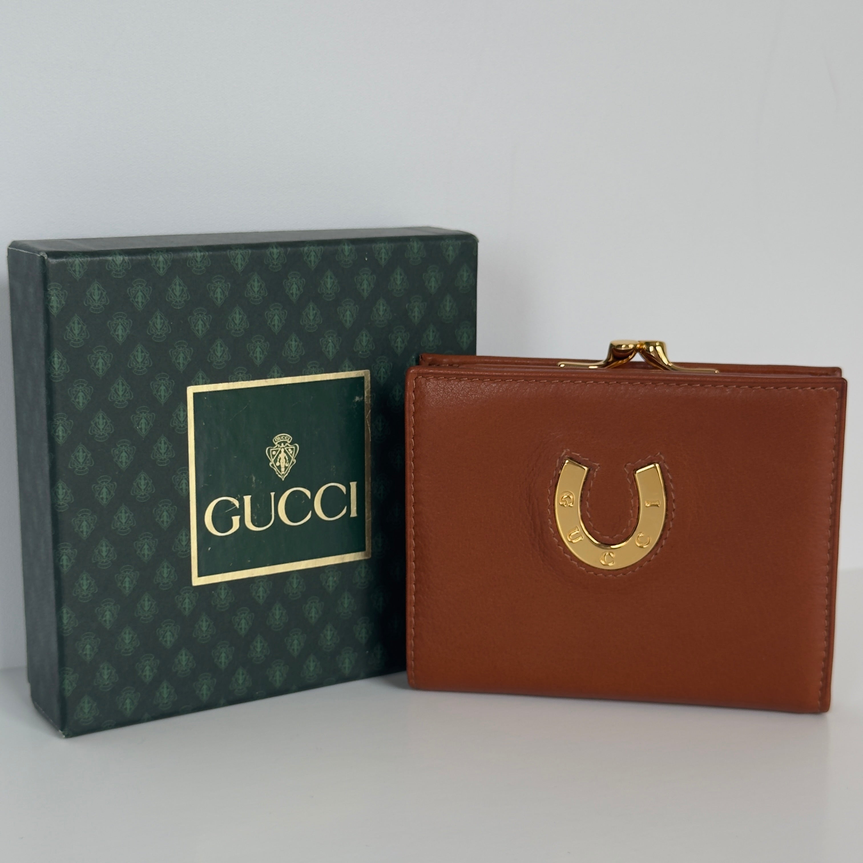 Rare Vintage Gucci Horseshoe Kisslock Wallet - Queen May