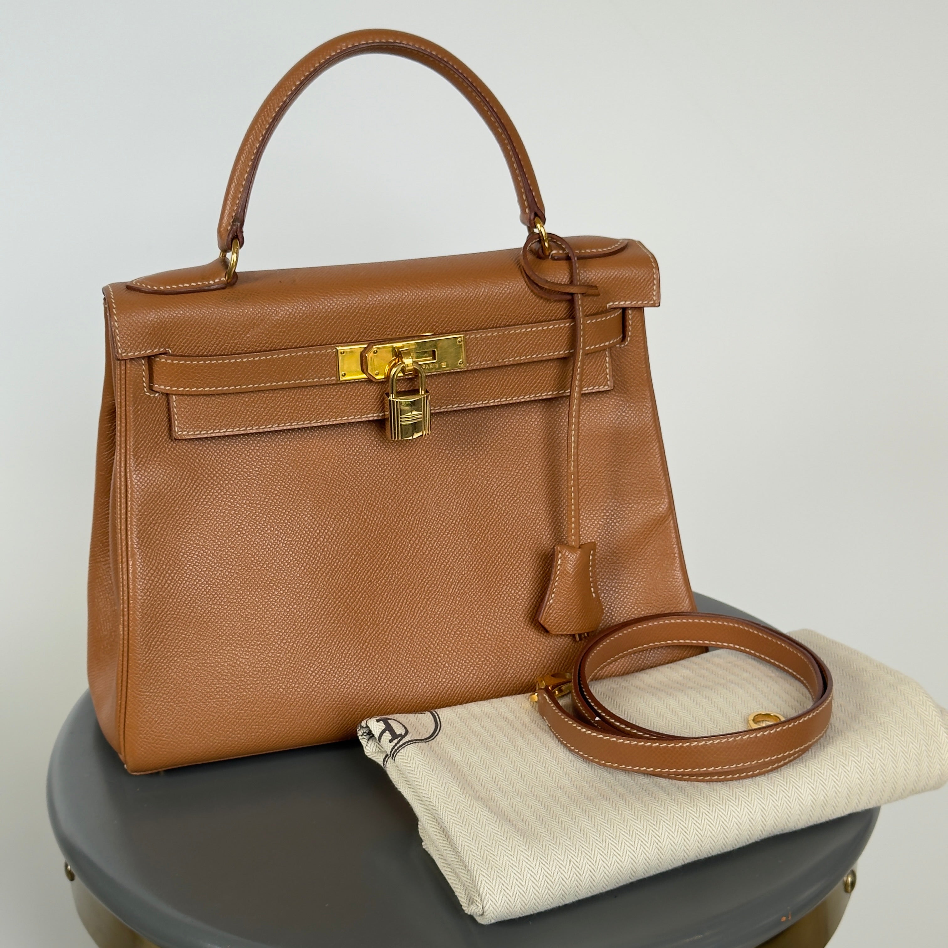Hermes Courchevel Kelly 28 Gold with Gold Hardware 1999