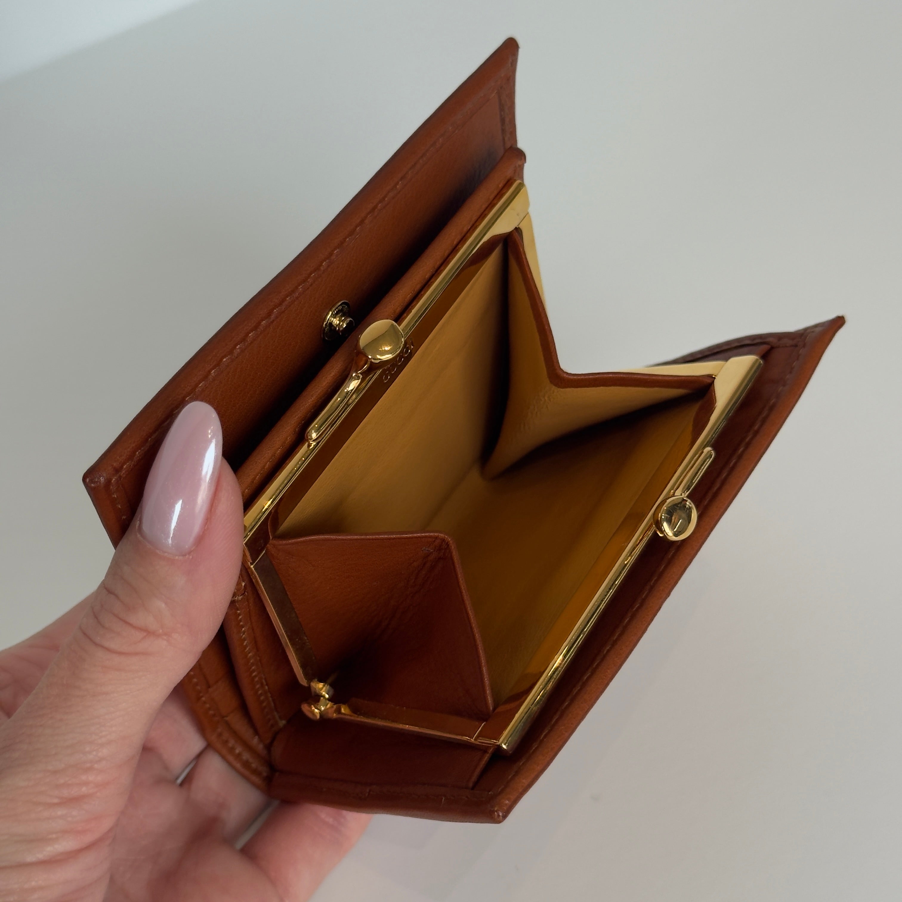 Rare Vintage Gucci Horseshoe Kisslock Wallet - Queen May
