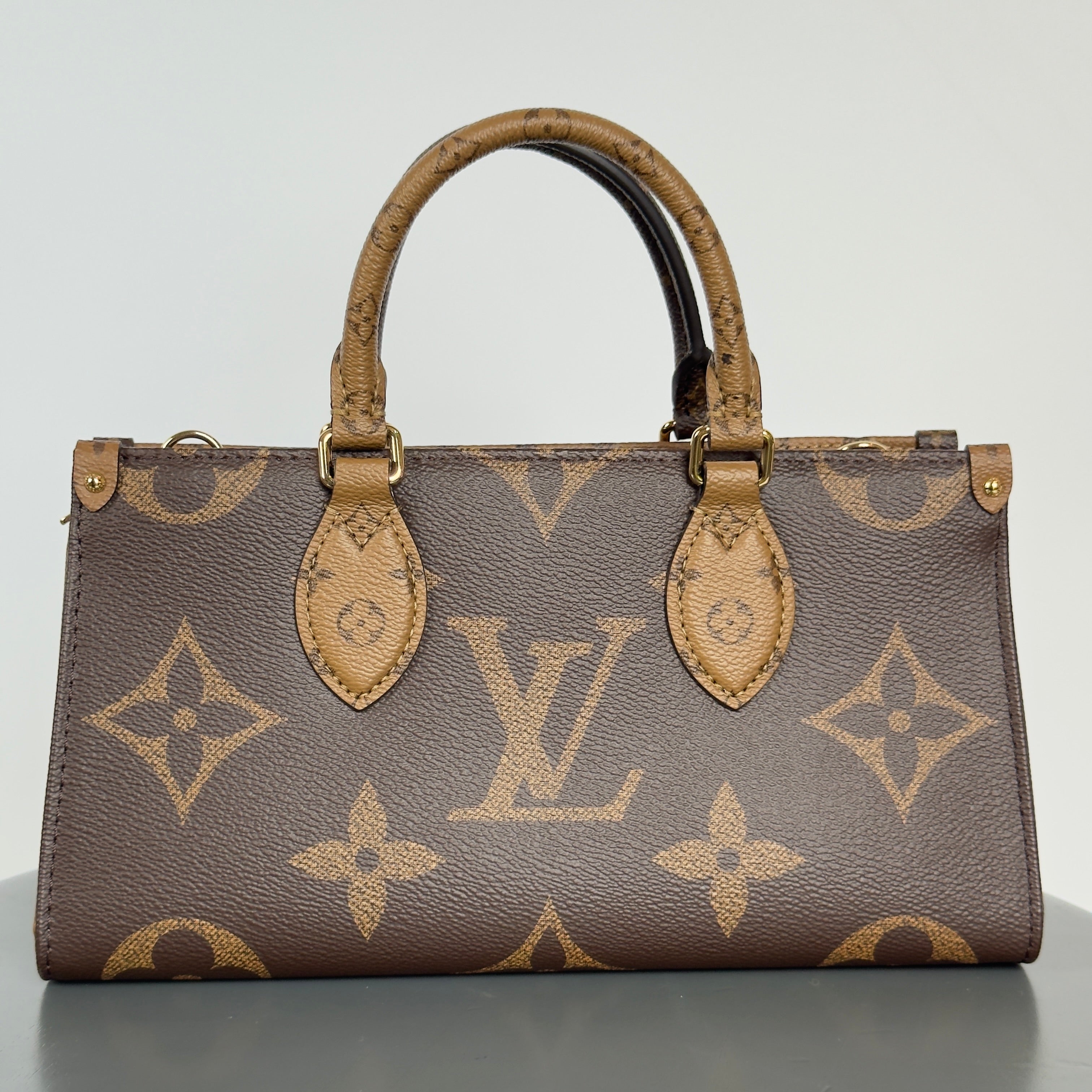 Louis Vuitton Monogram On The Go East To West - Queen May