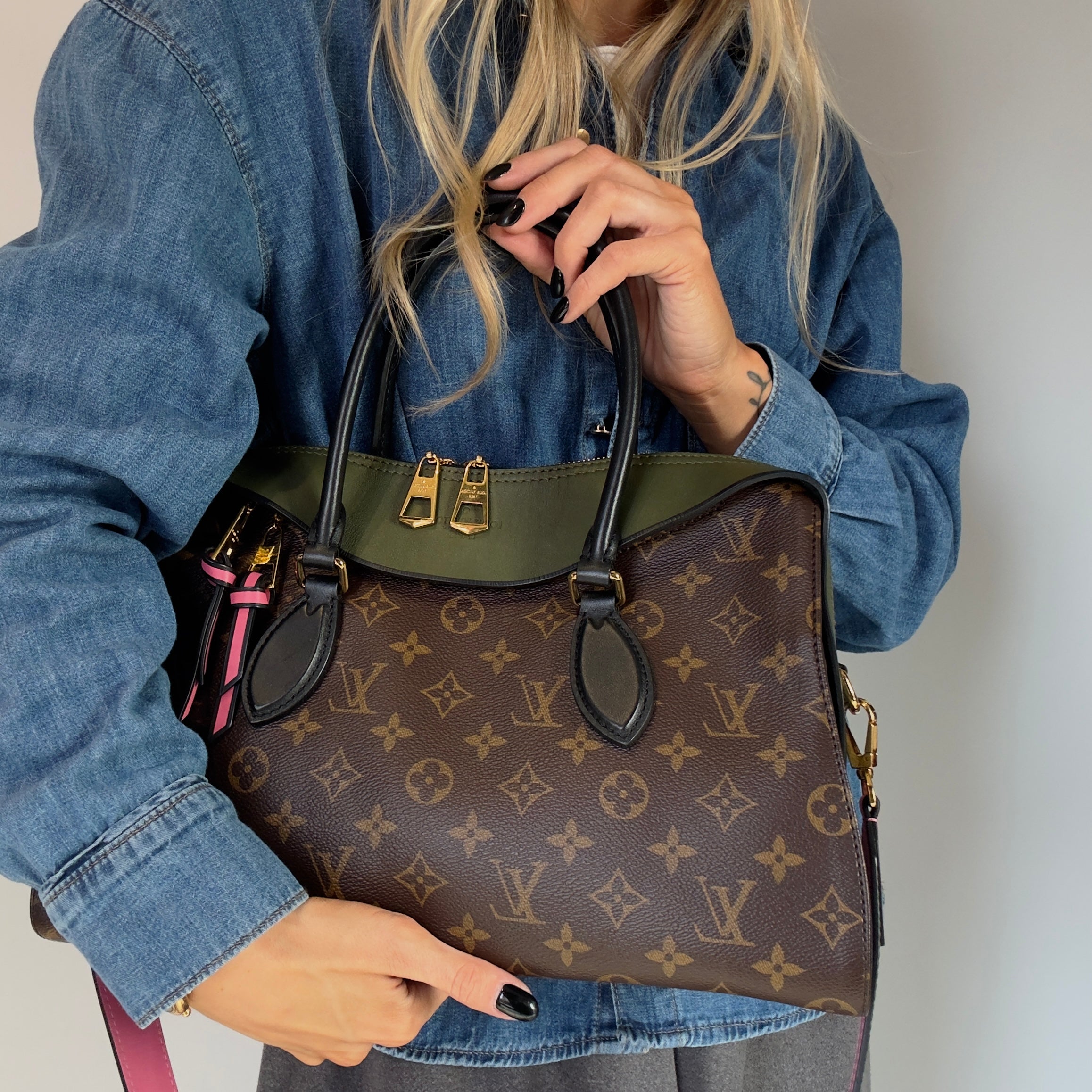 Louis Vuitton Monogram Tuileries - Queen May