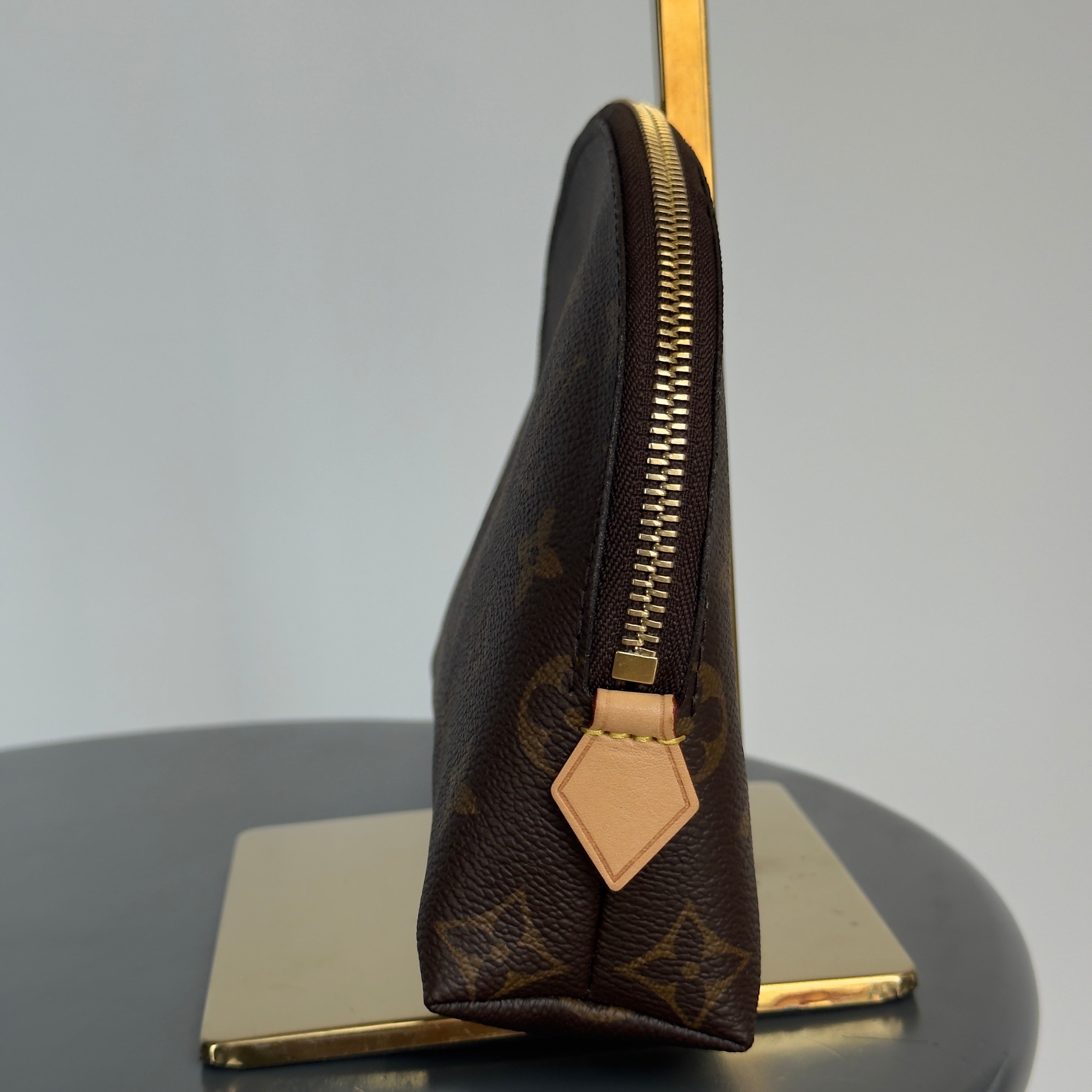 Louis Vuitton Nice Cosmetic Pouch BB - Queen May