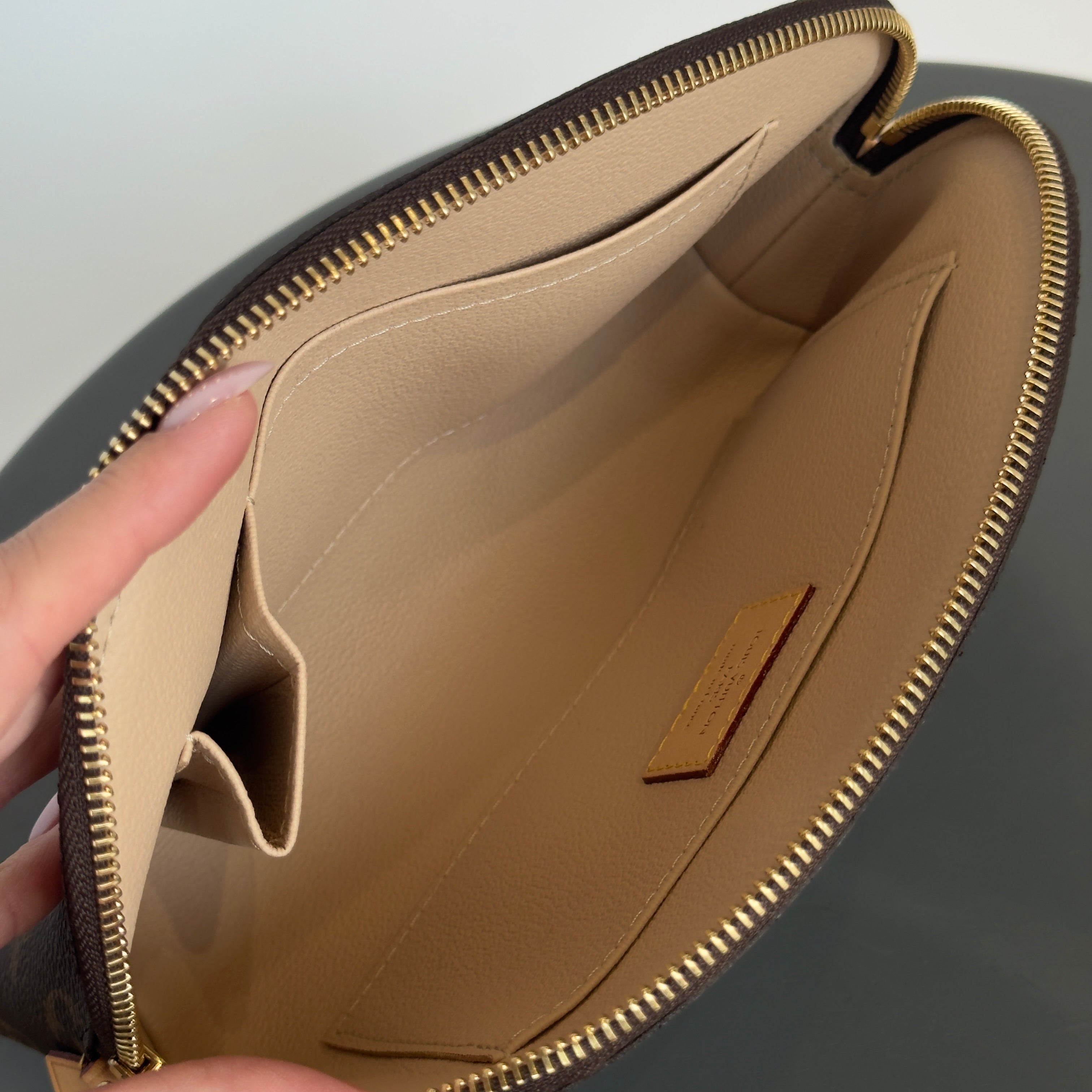 Louis Vuitton Nice Cosmetic Pouch BB - Queen May
