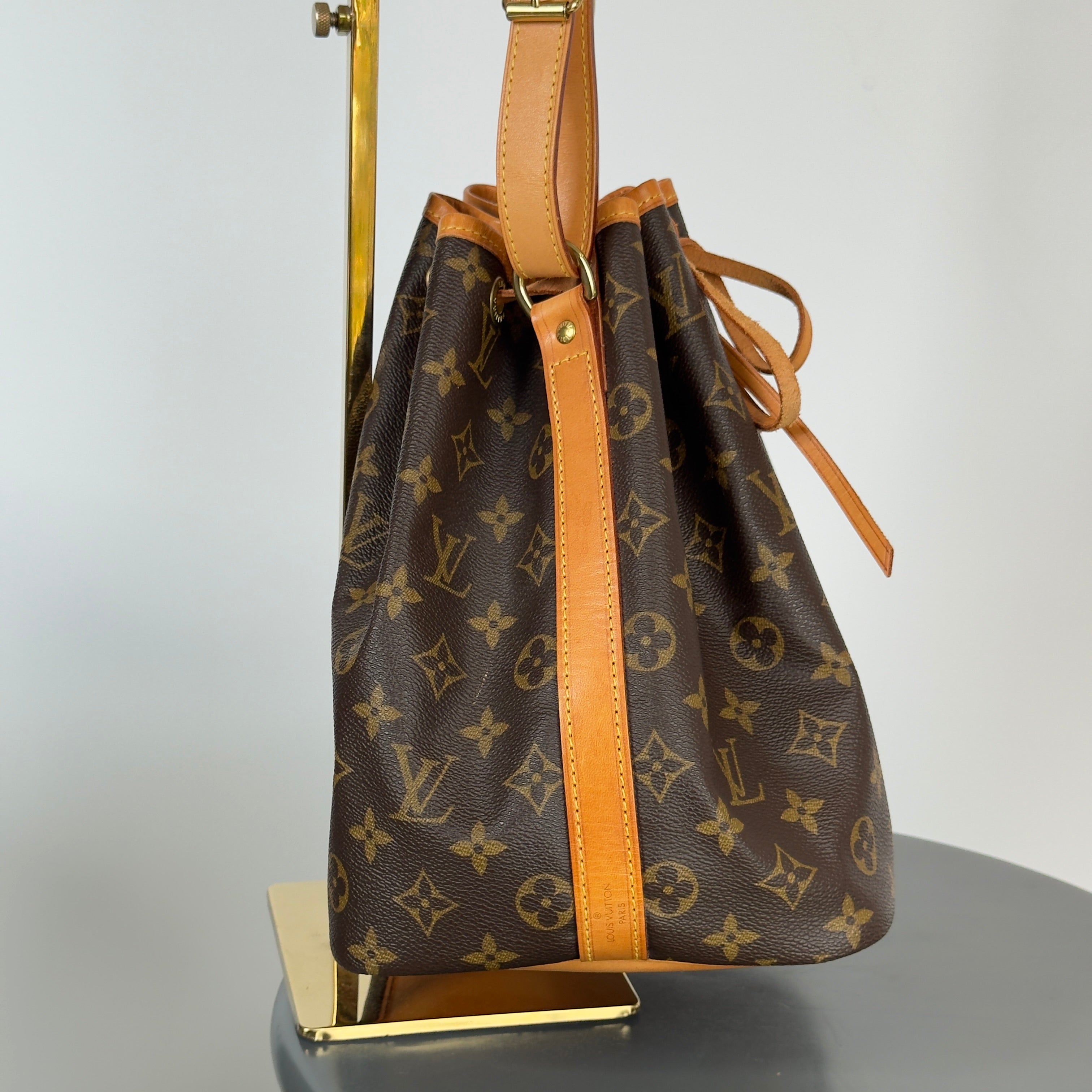 Louis Vuitton Monogram Noe Petit - Queen May