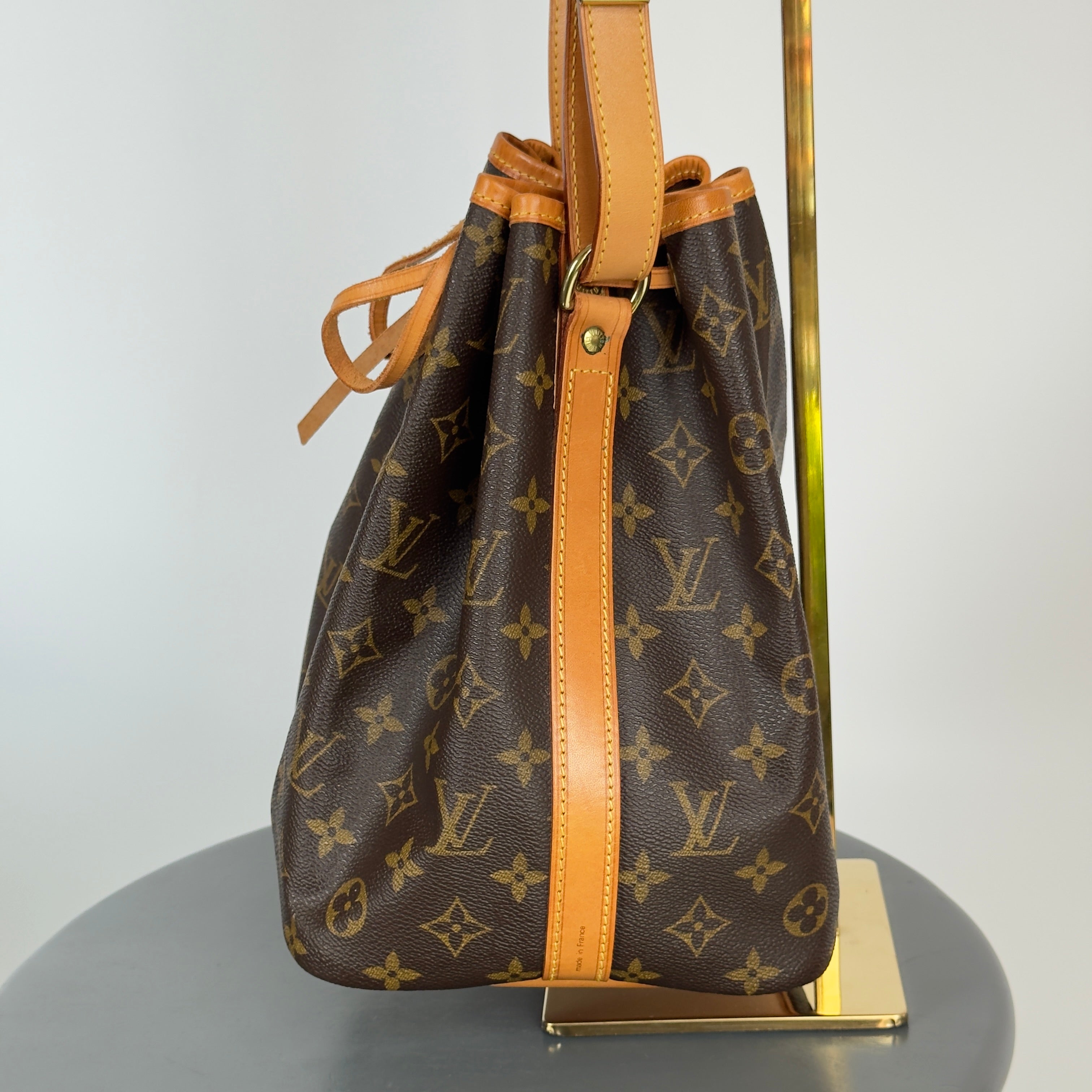 Louis Vuitton Monogram Noe Petit - Queen May