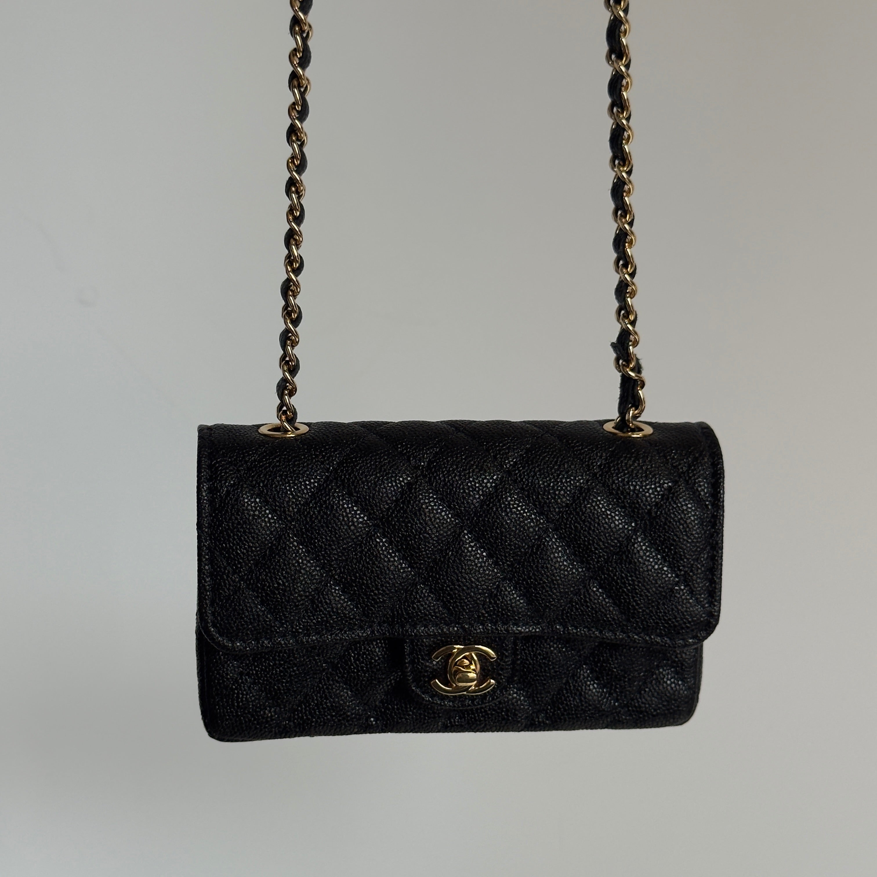 Chanel Success Story Collectors Set Paris 31 Rue Cambon Metiers D'Art 2020 - Queen May