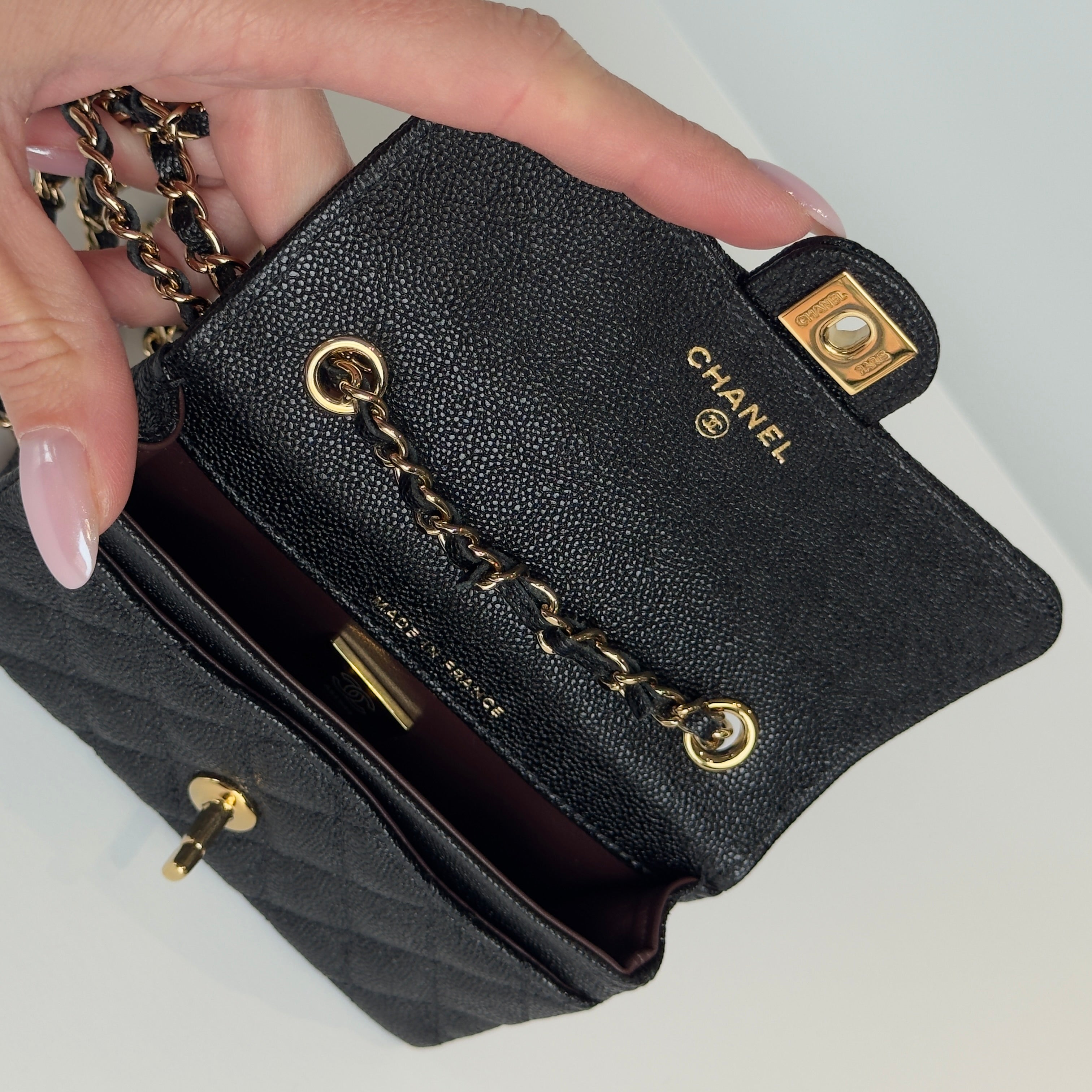 Chanel Success Story Collectors Set Paris 31 Rue Cambon Metiers D'Art 2020 - Queen May