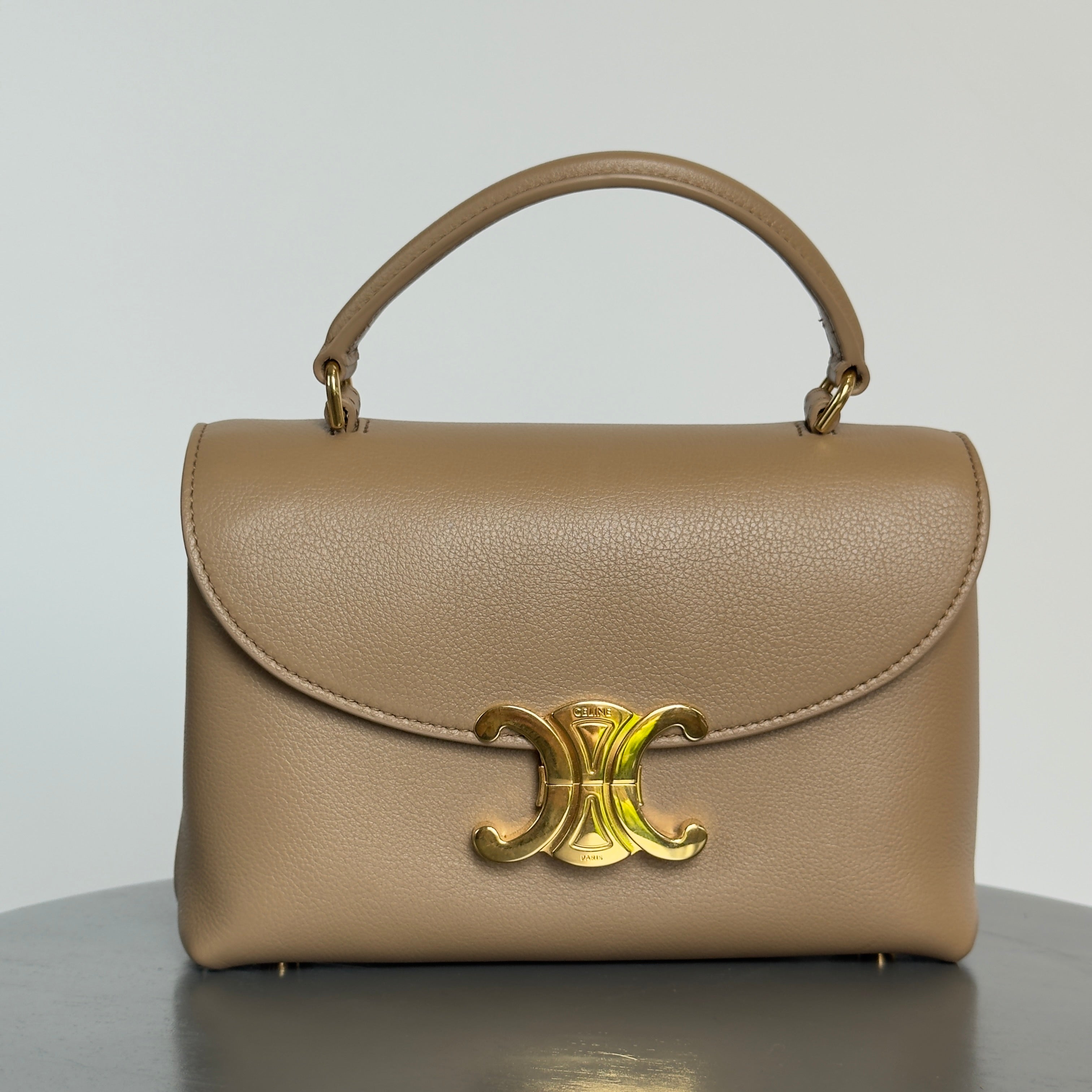 Celine Triomphe Nino Teen - Queen May