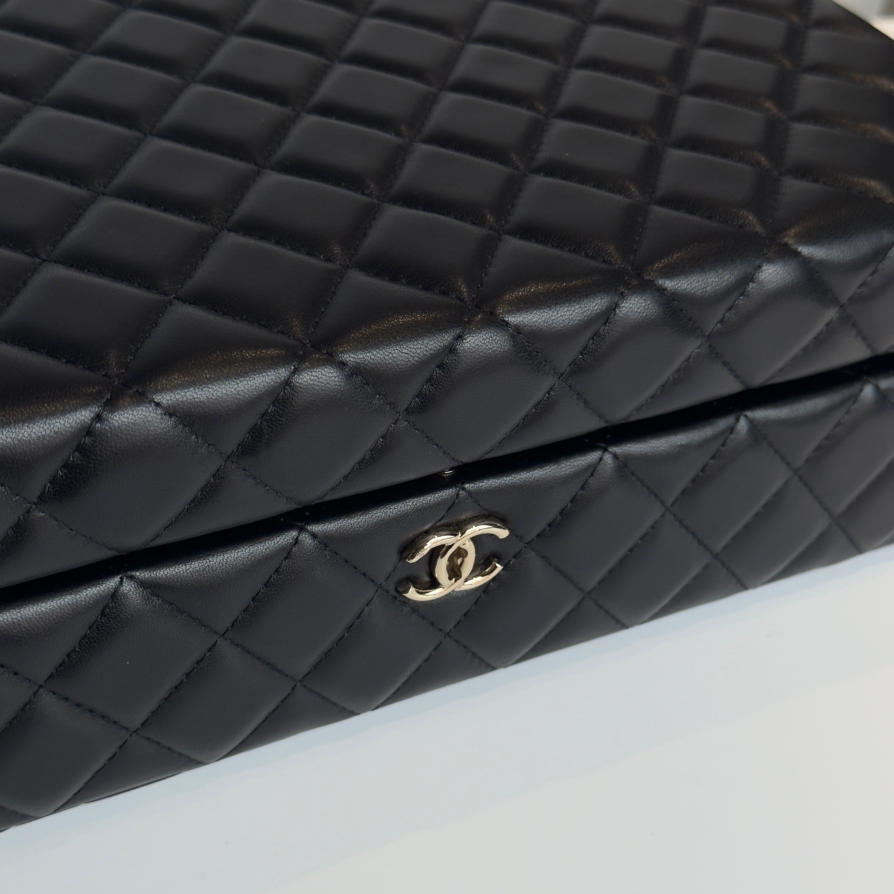 Chanel Success Story Collectors Set Paris 31 Rue Cambon Metiers D'Art 2020 - Queen May