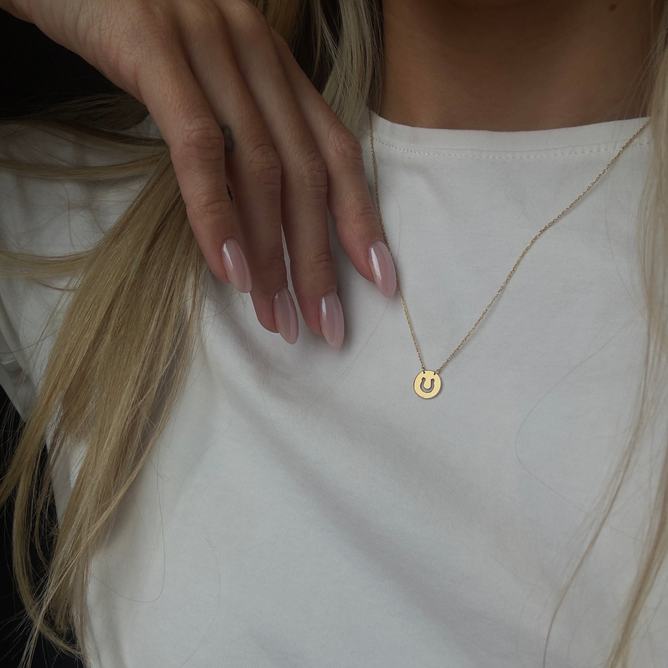 14K Yellow Gold Mini Horseshoe Disc Pendant Necklace - Queen May