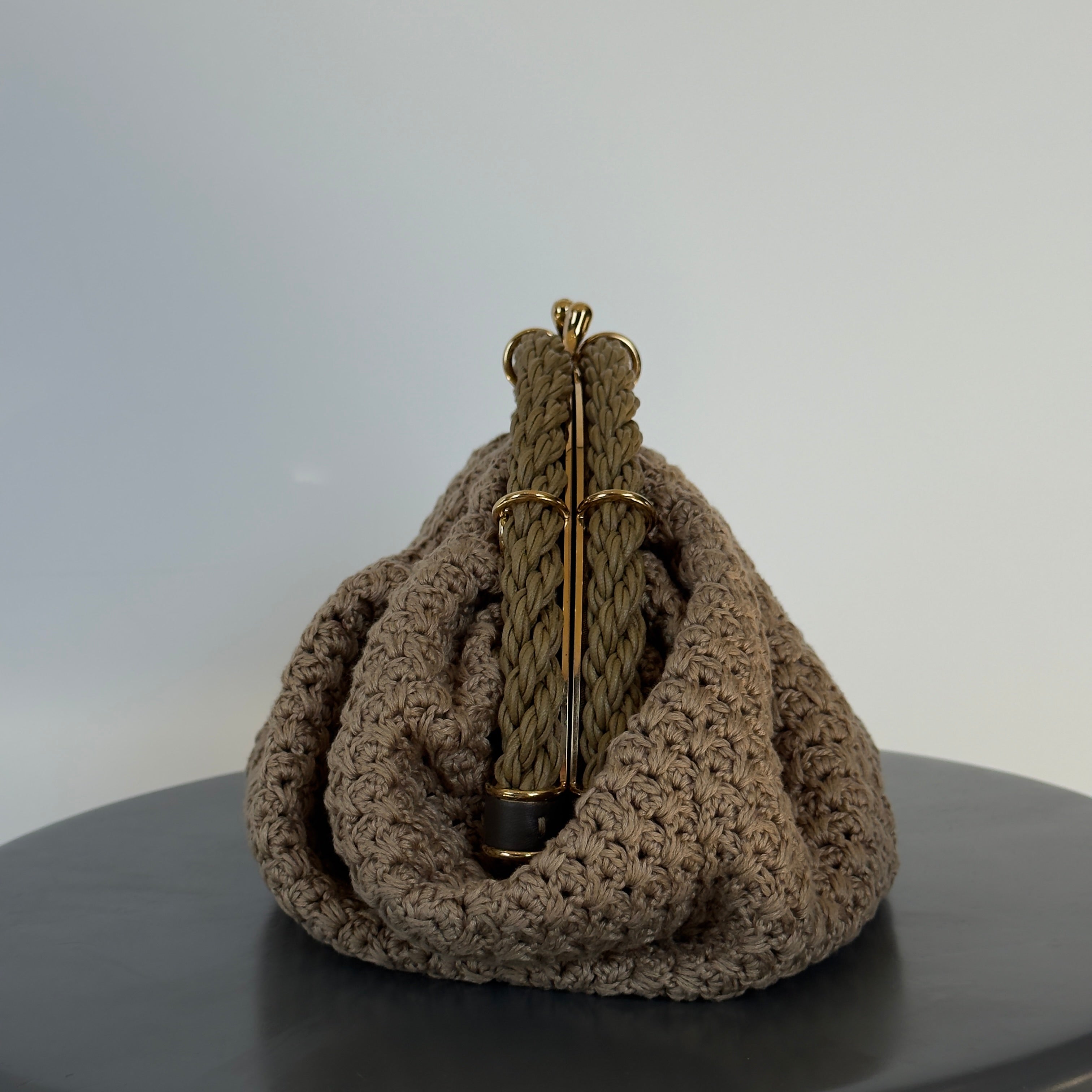 Fendi Intreccio Macrame Braided Shell Clutch With Fendi Strap - Queen May