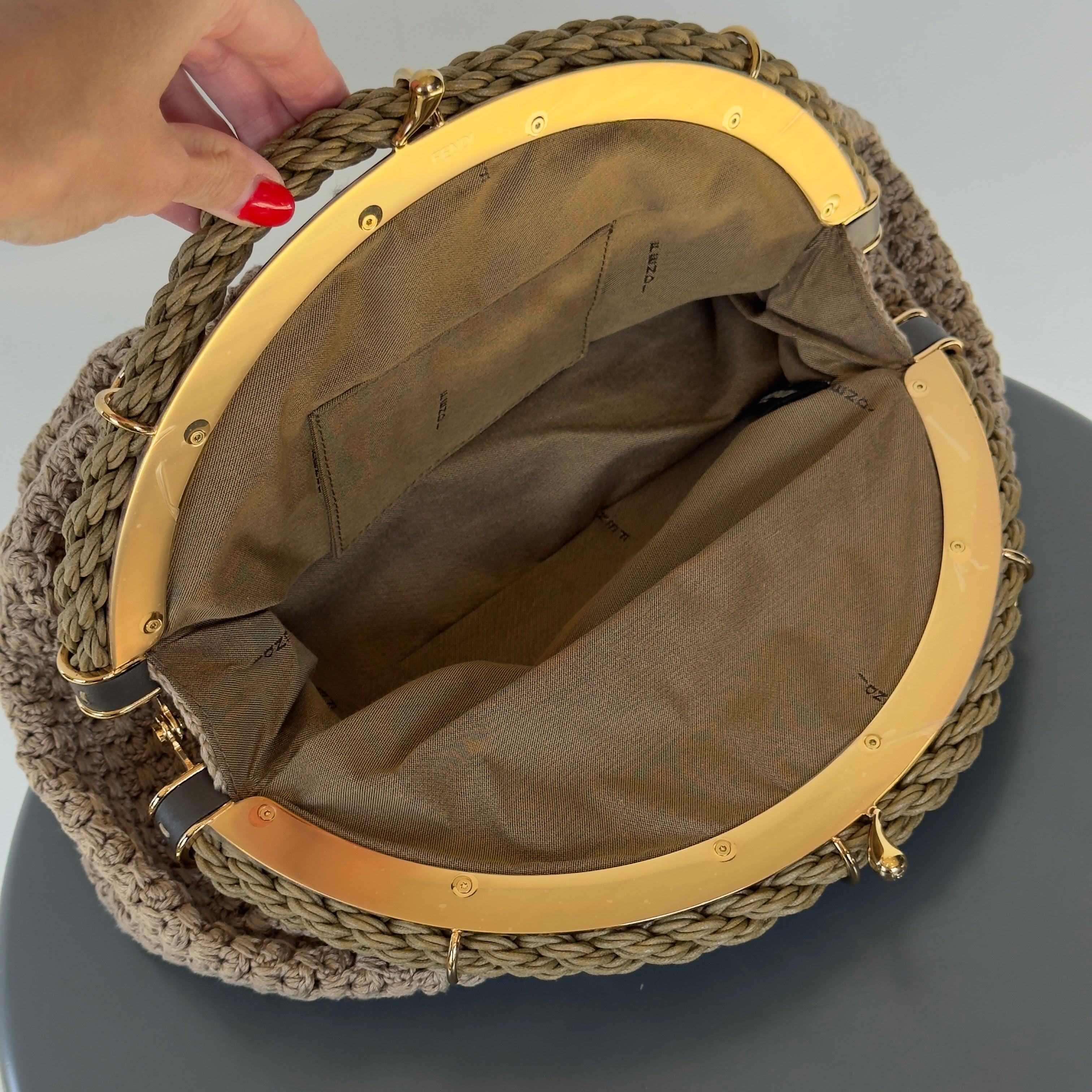 Fendi Intreccio Macrame Braided Shell Clutch With Fendi Strap - Queen May