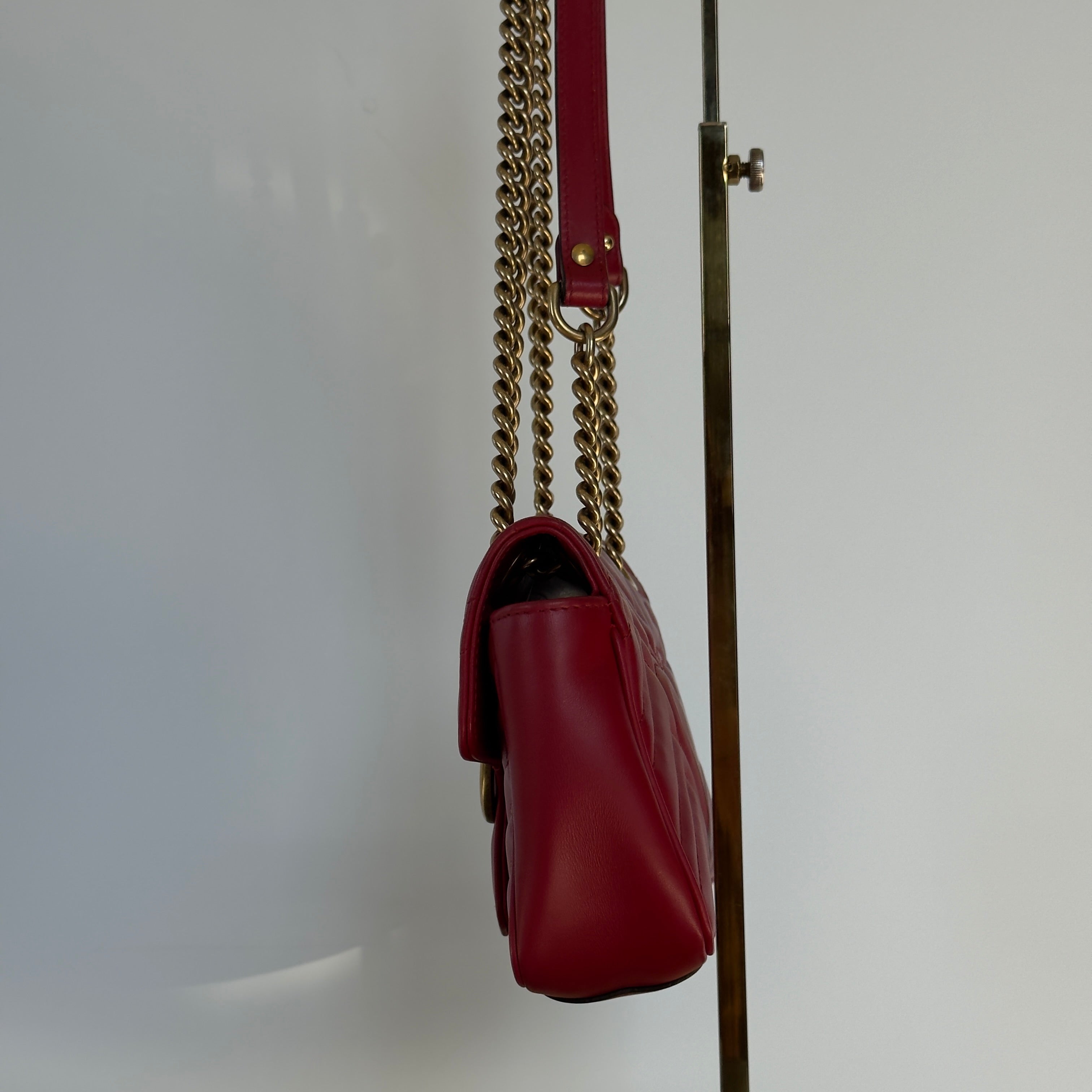 Gucci Marmont Matelasse Small Red - Queen May