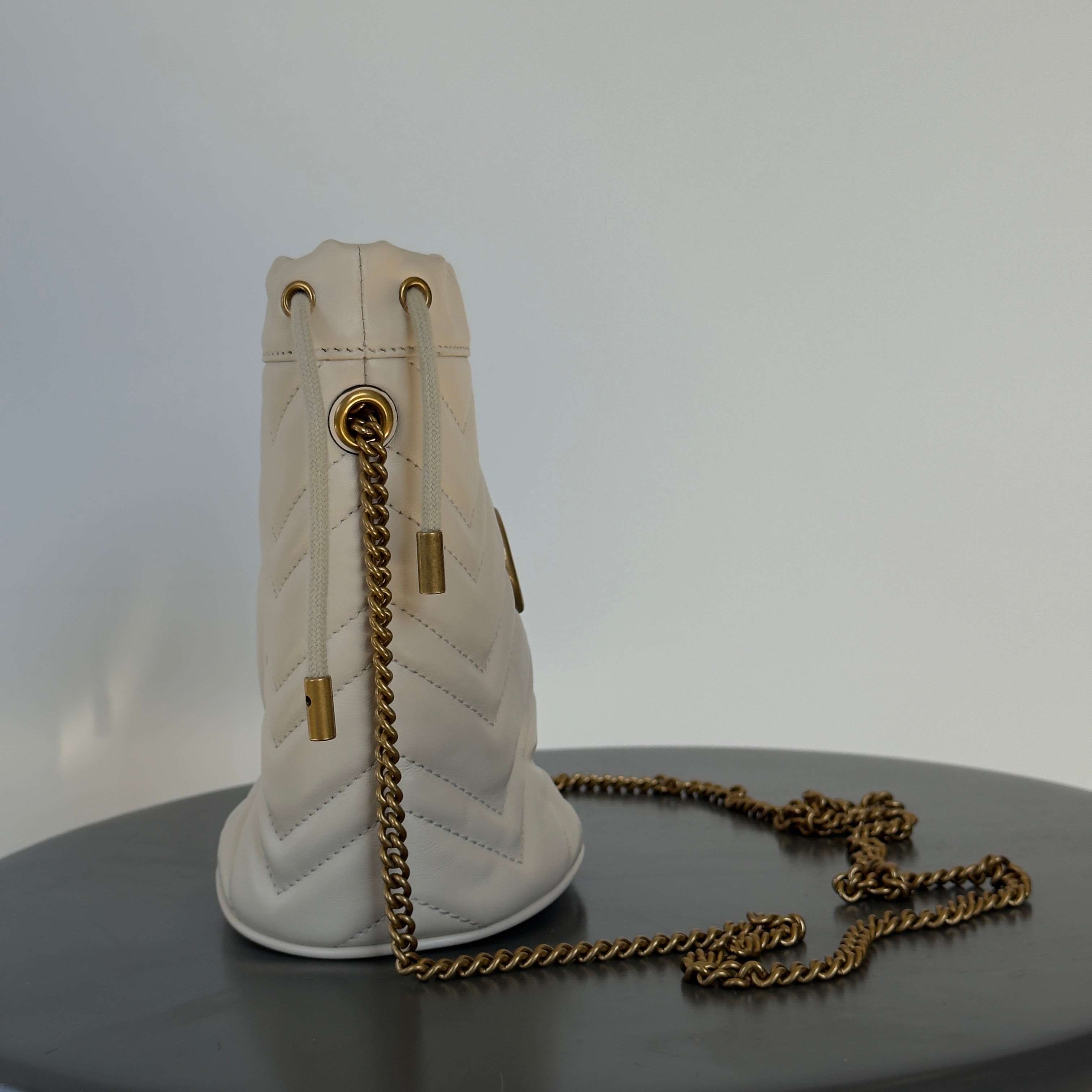 Gucci Mini Bucket Marmont - Queen May