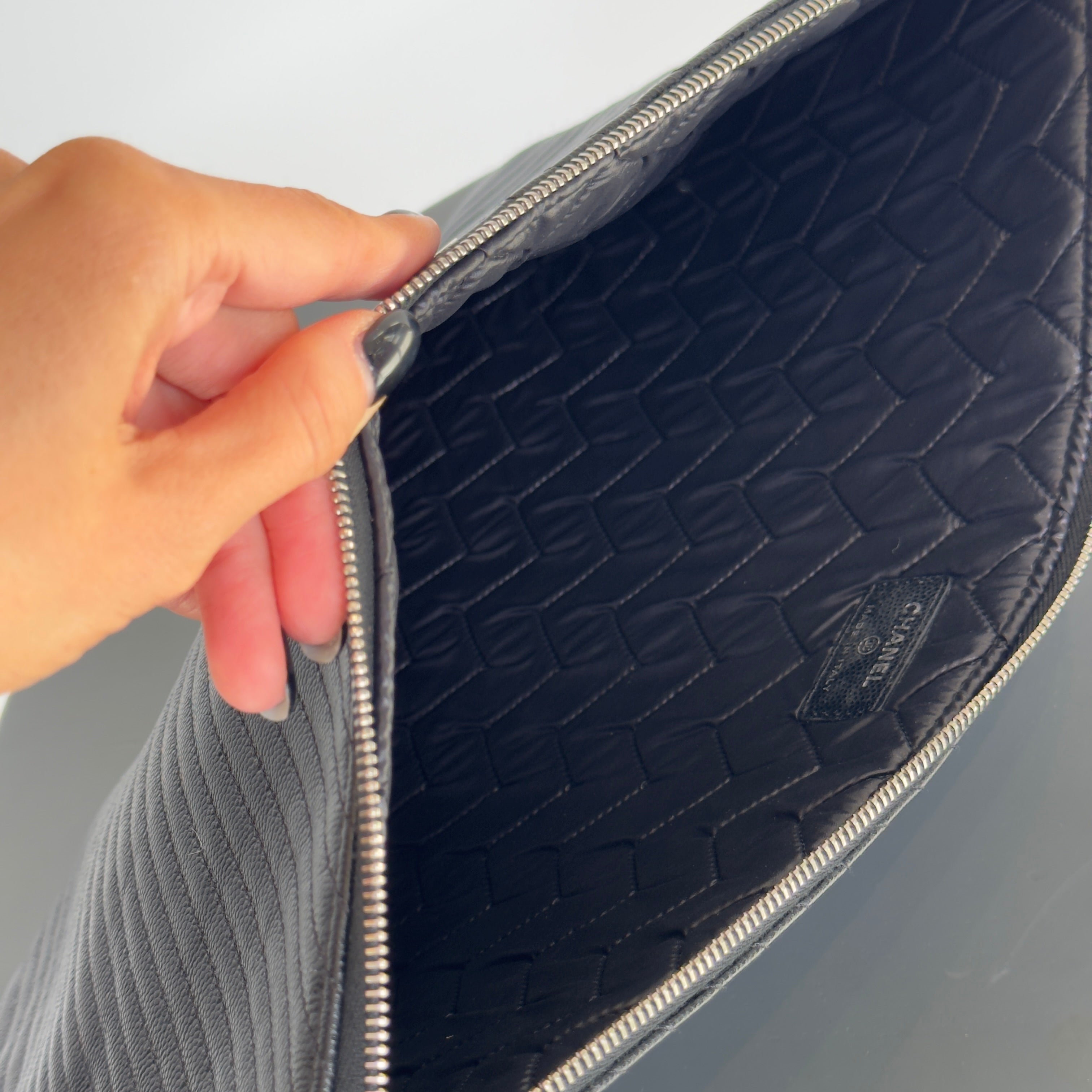 Chanel Caviar O-Case Chevron - Queen May