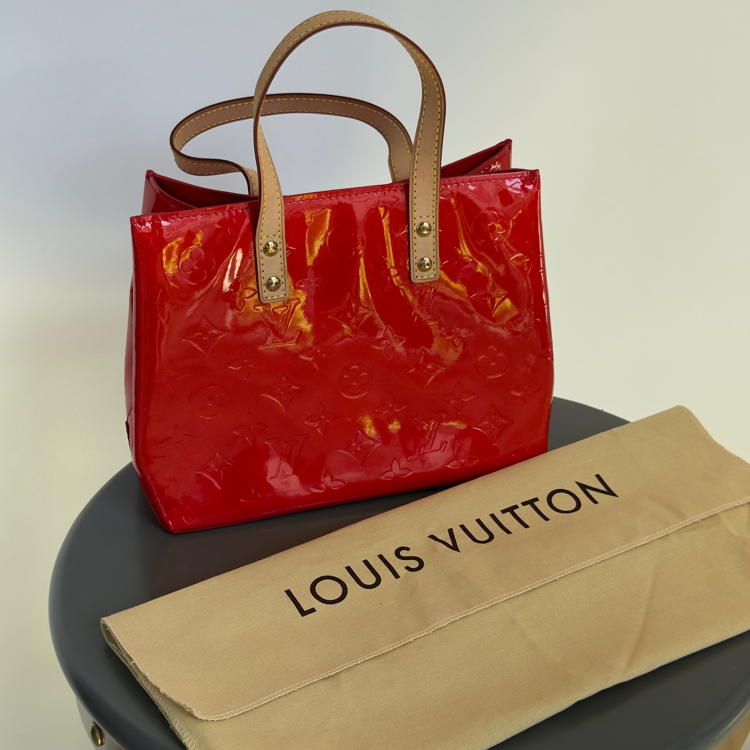 Louis Vuitton Monogram Vernis Reade Red - Queen May