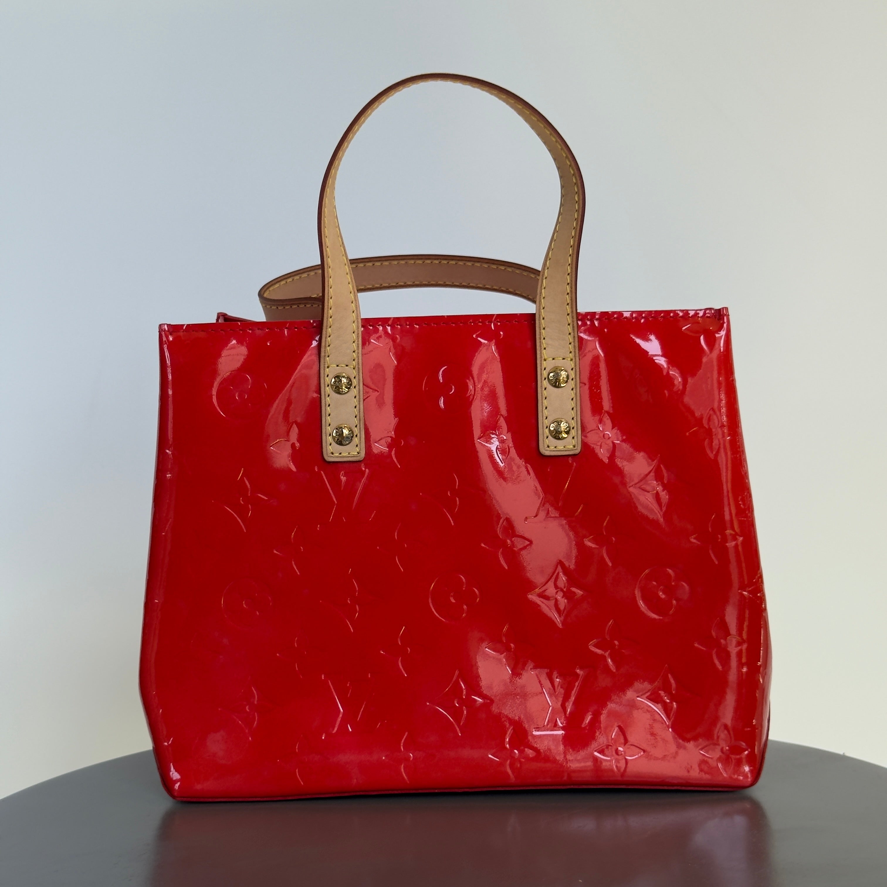 Louis Vuitton Monogram Vernis Reade Red - Queen May