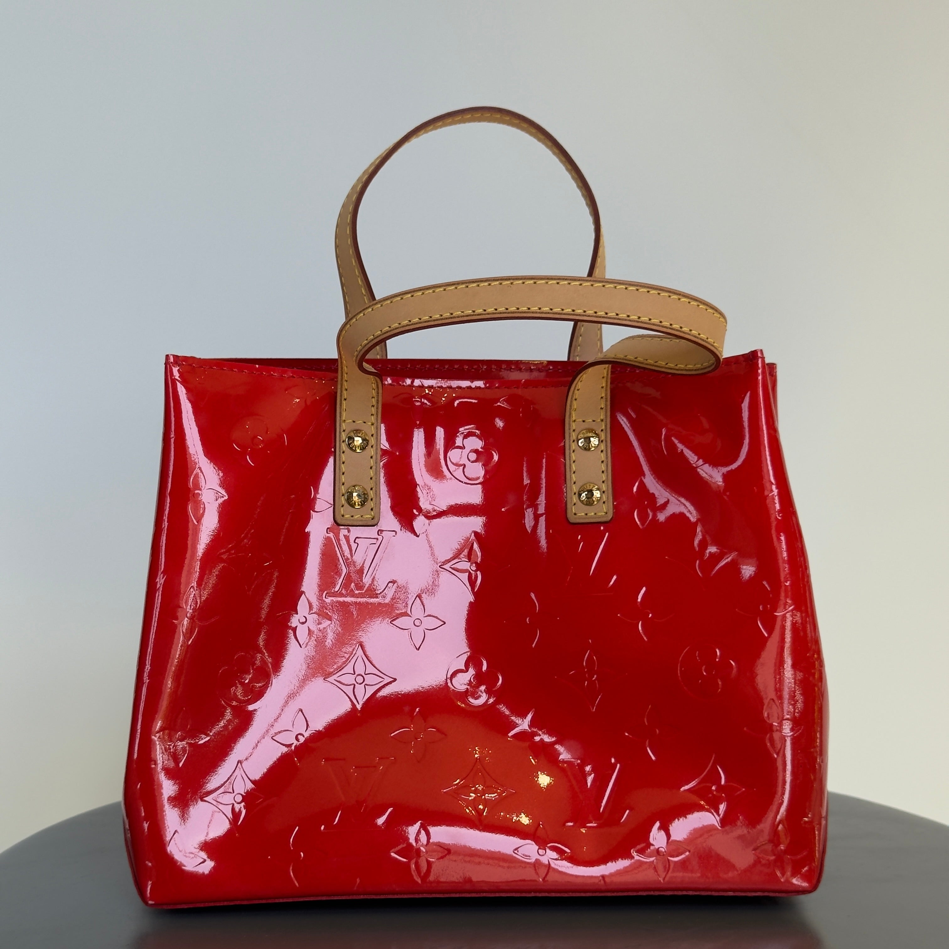 Louis Vuitton Monogram Vernis Reade Red - Queen May